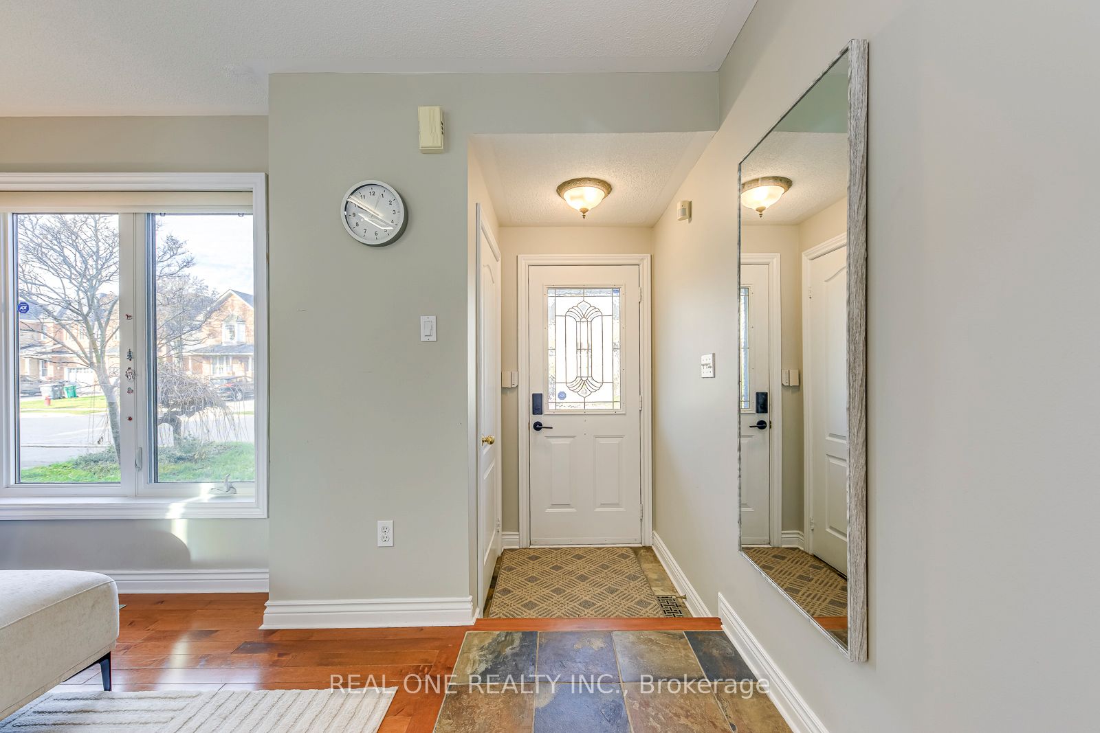 2470 Bankside Drive