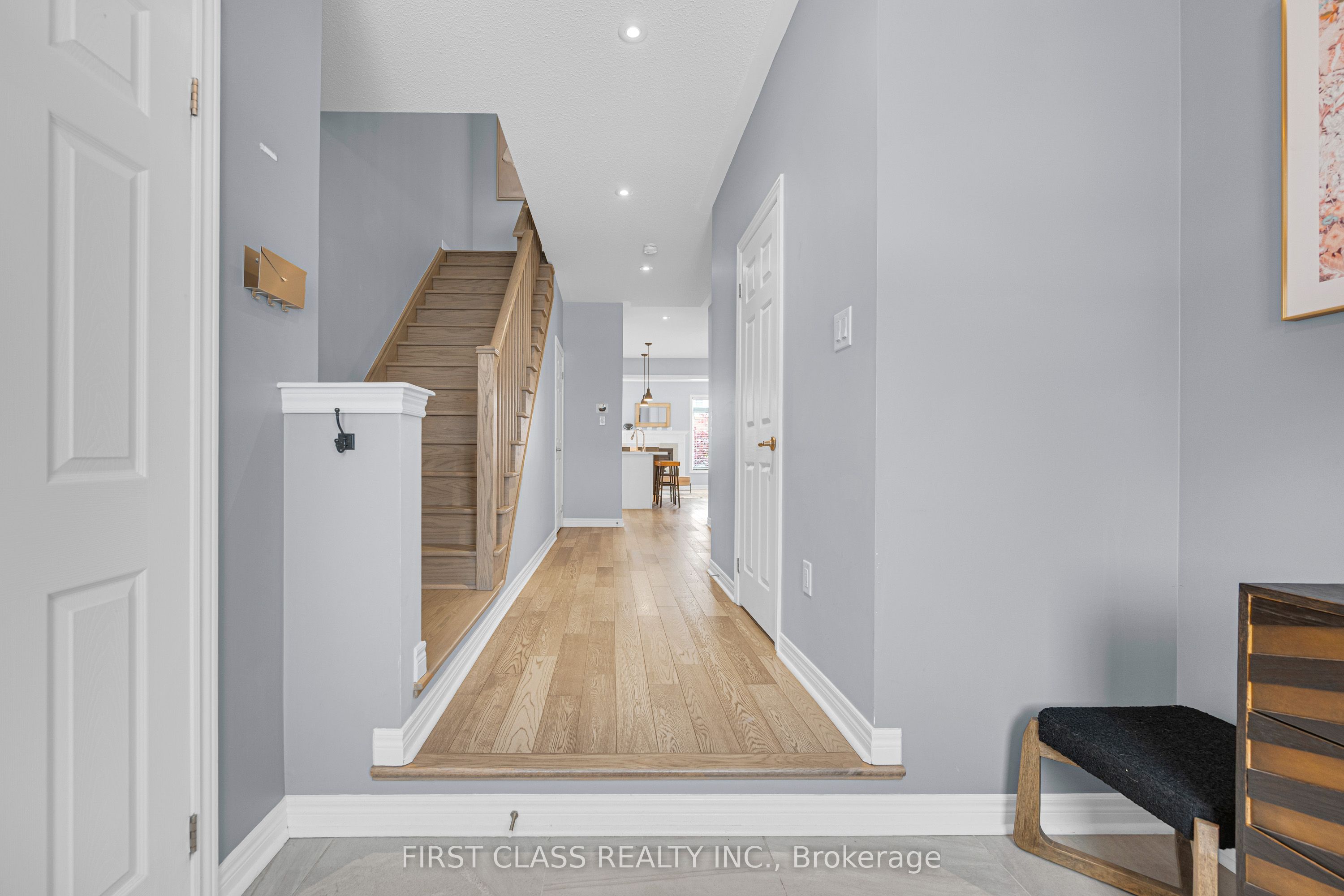 352 Leadwood Gate