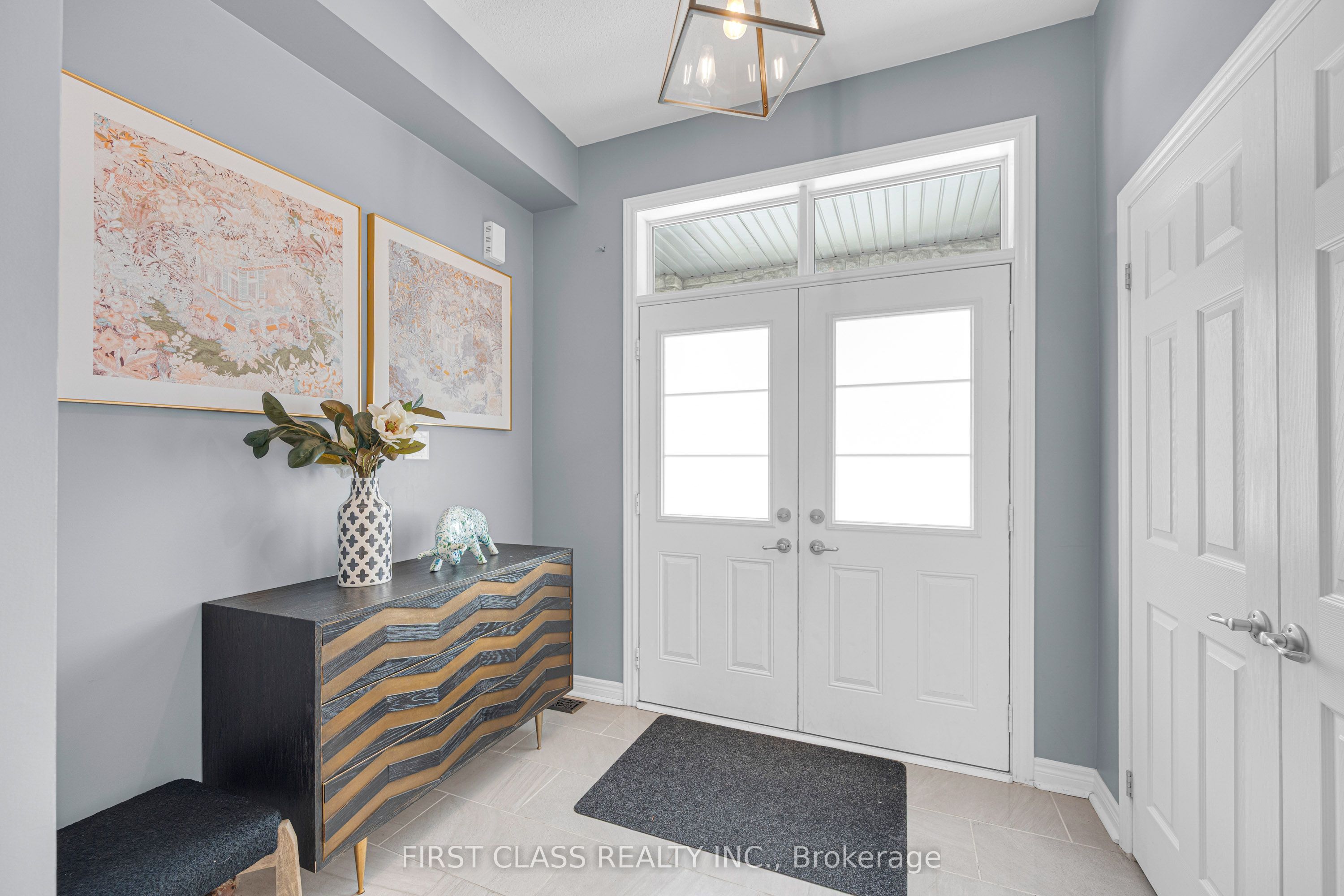 352 Leadwood Gate
