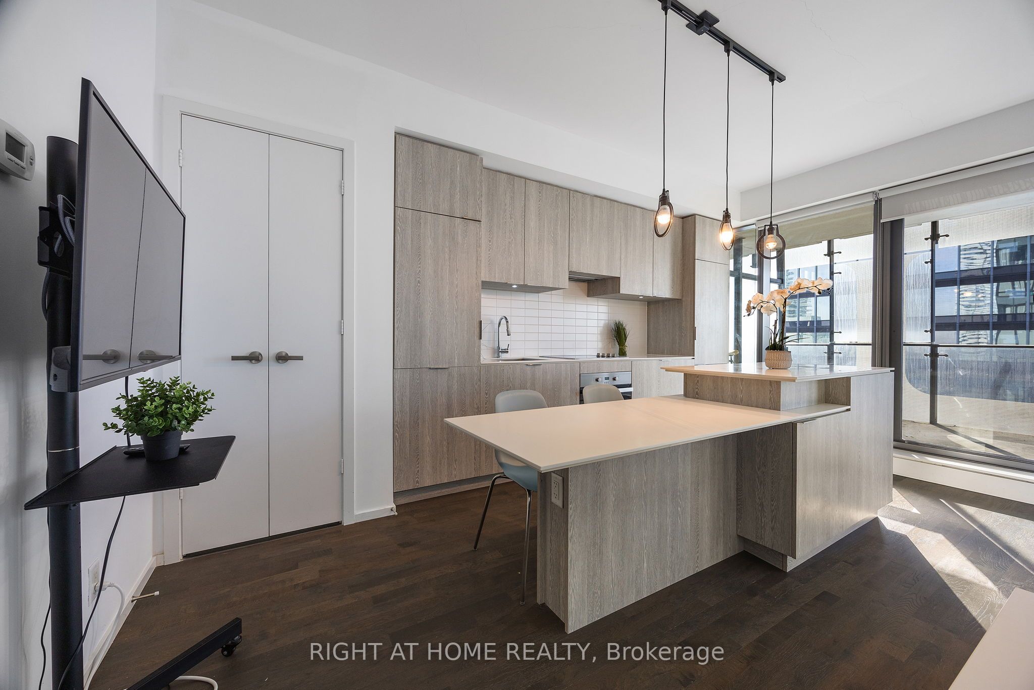 5 St. Joseph Street 3403