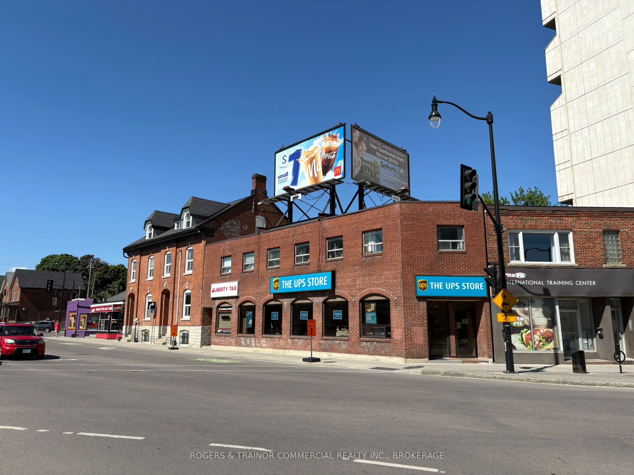427 PRINCESS ST. & 177-181 DIVISION Street