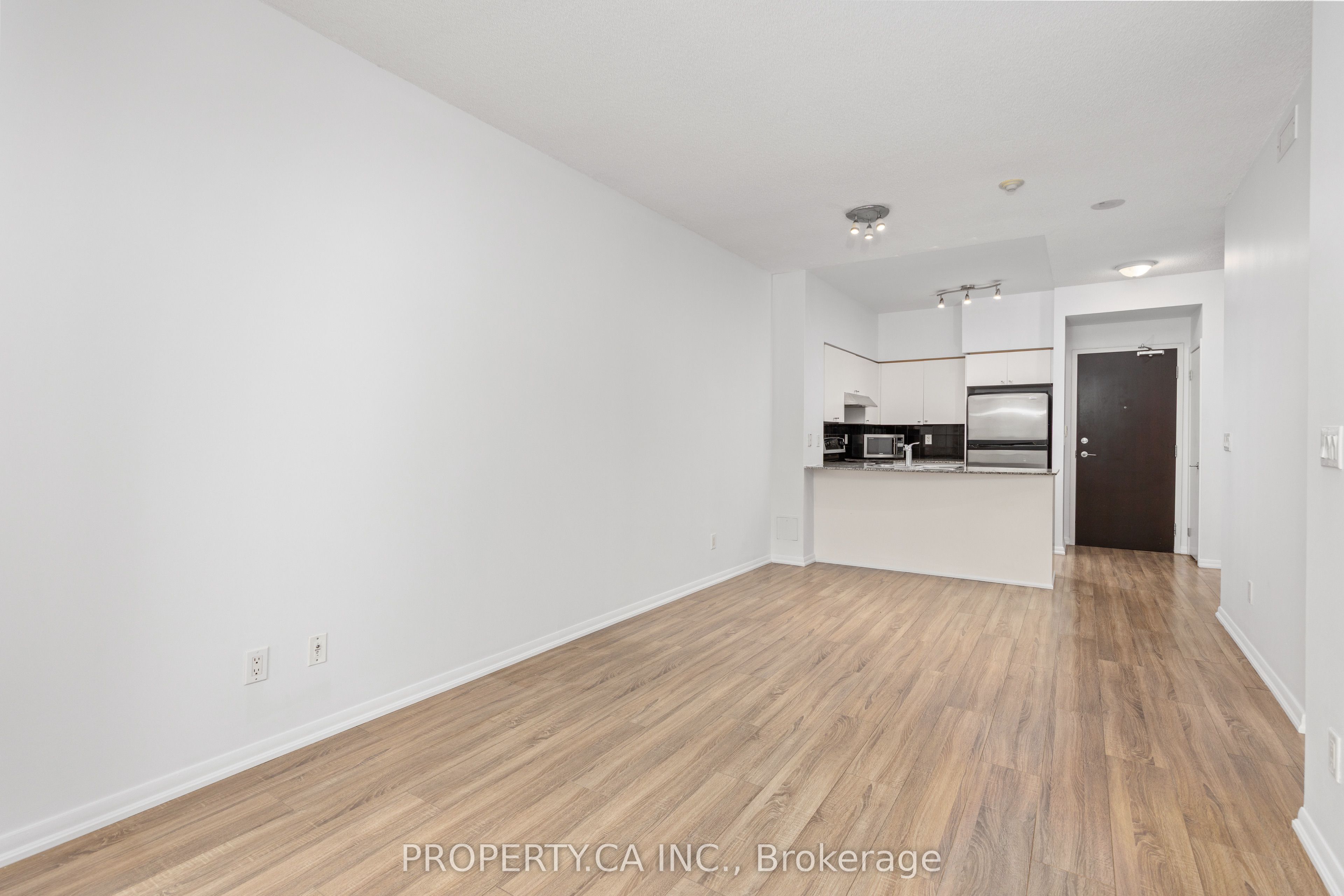 231 Fort York Boulevard 223