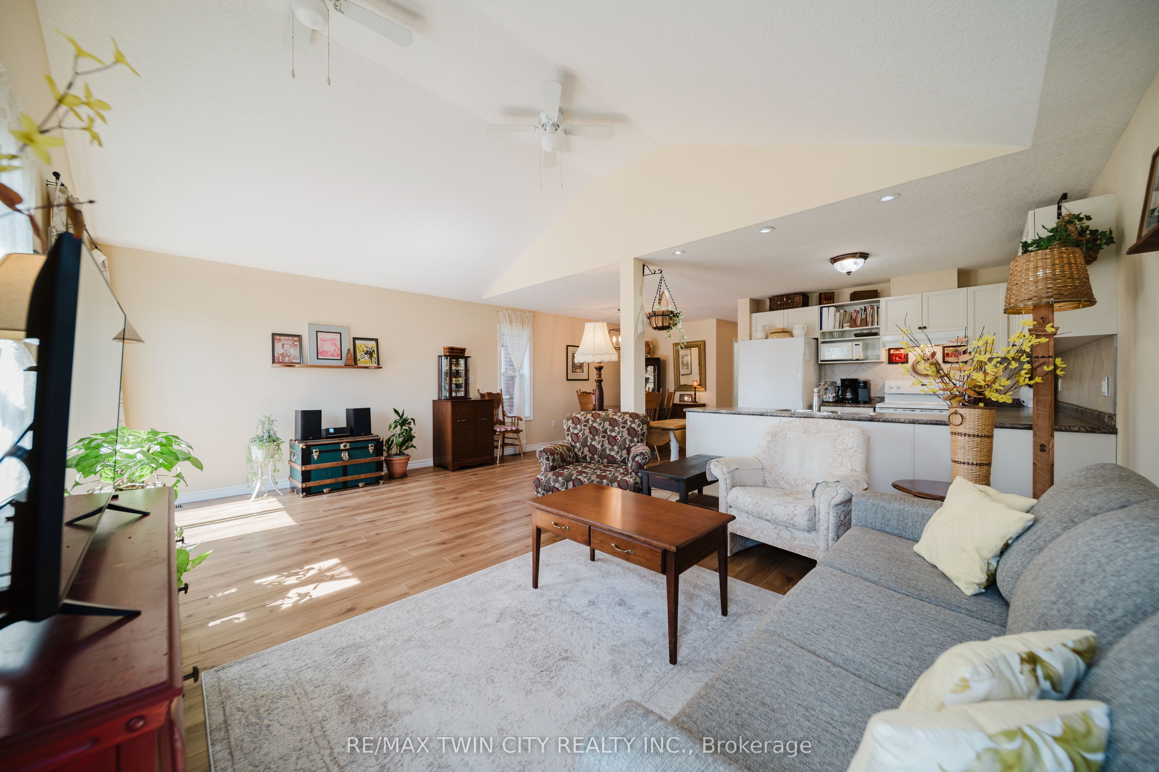 90 Captain Mccallum Drive