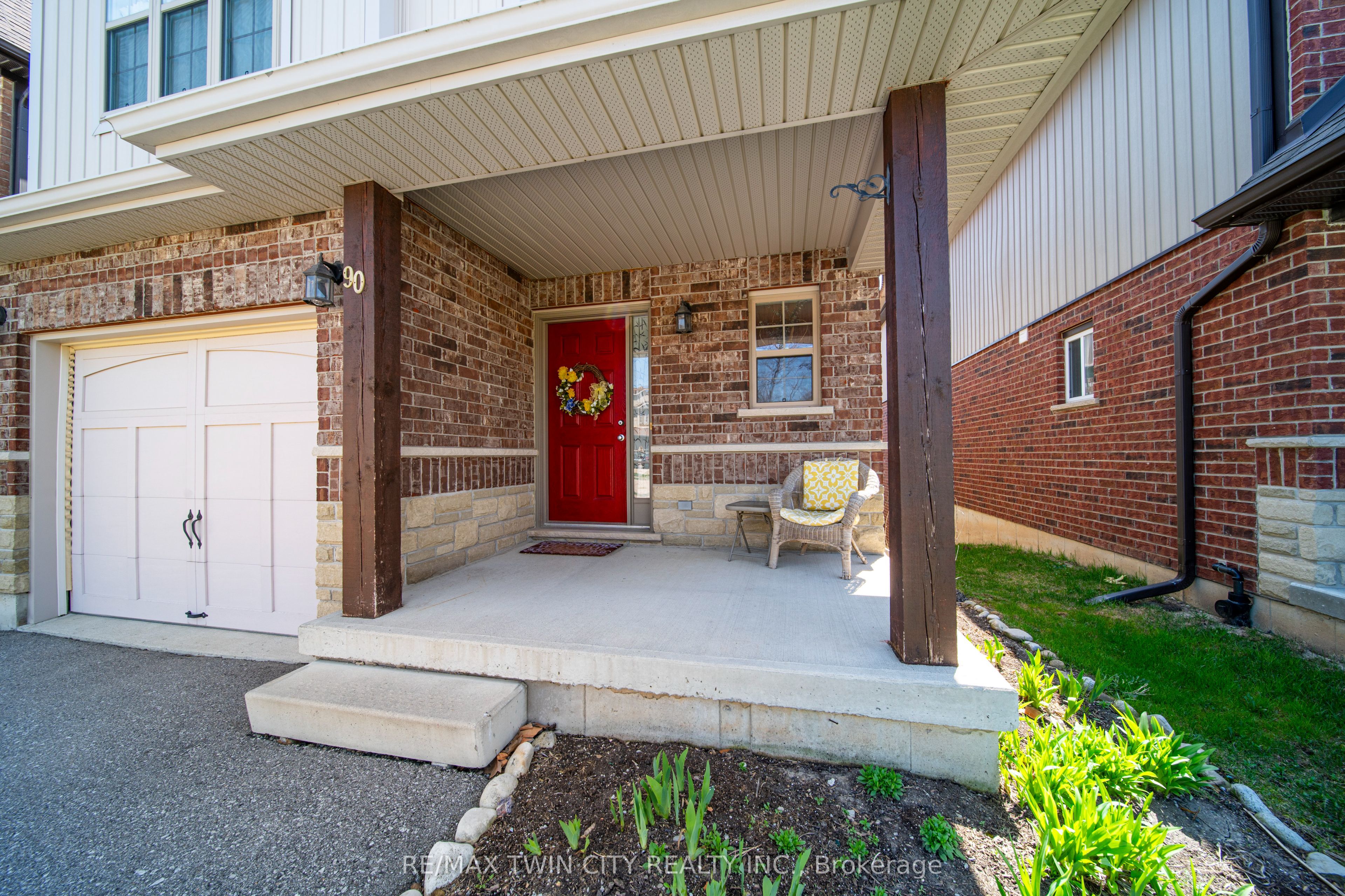 90 Captain Mccallum Drive