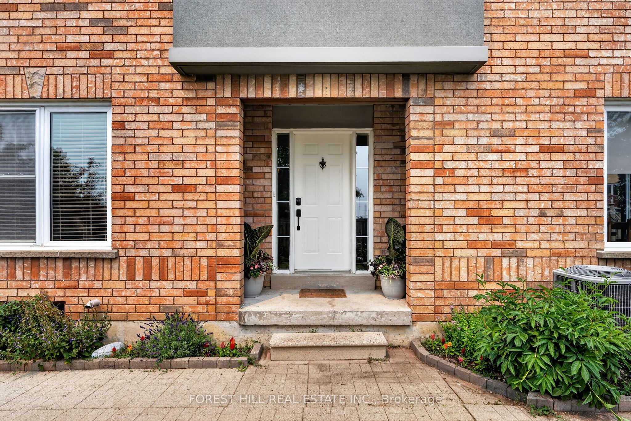 1 Teahouse Road