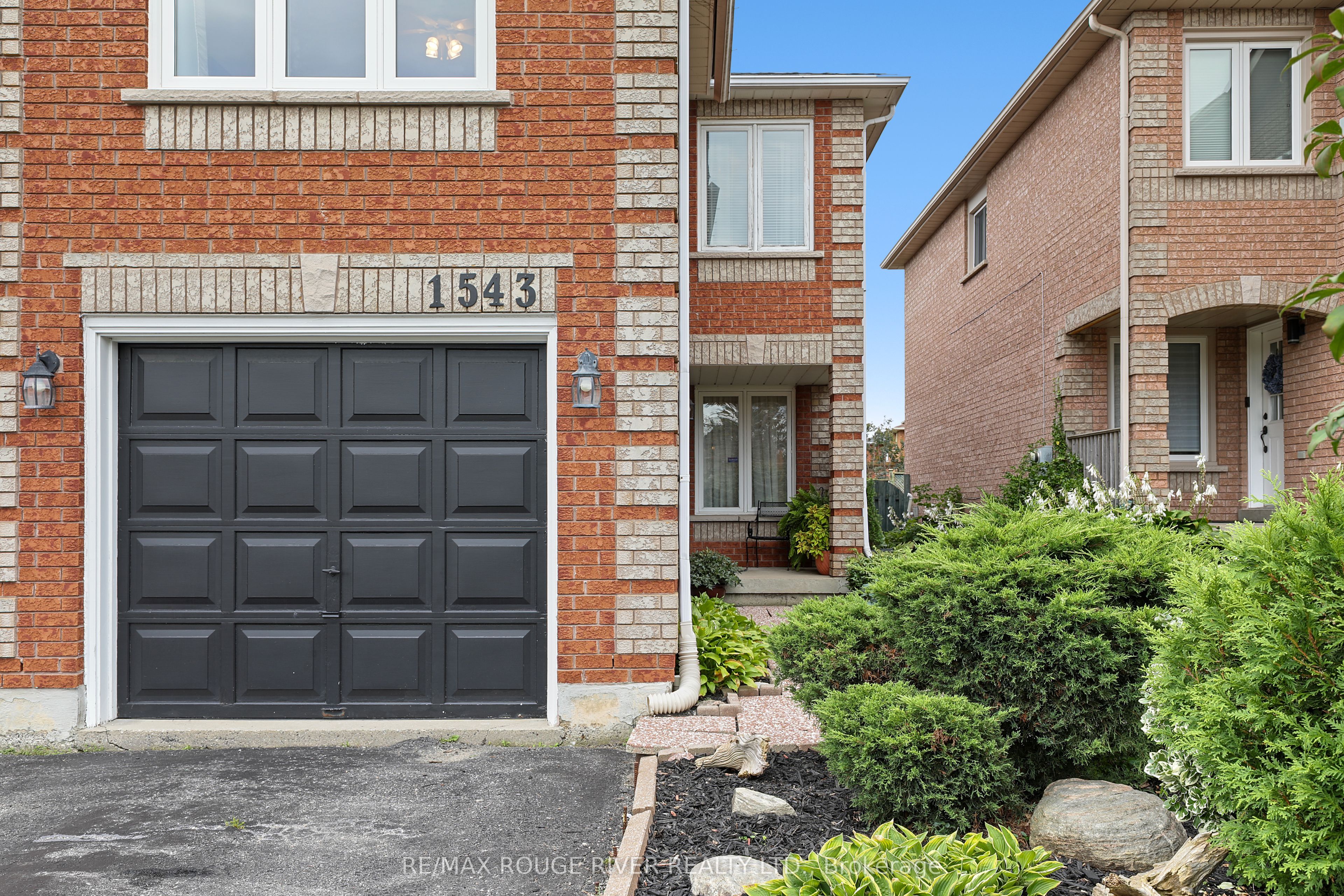 1543 Otonabee Drive