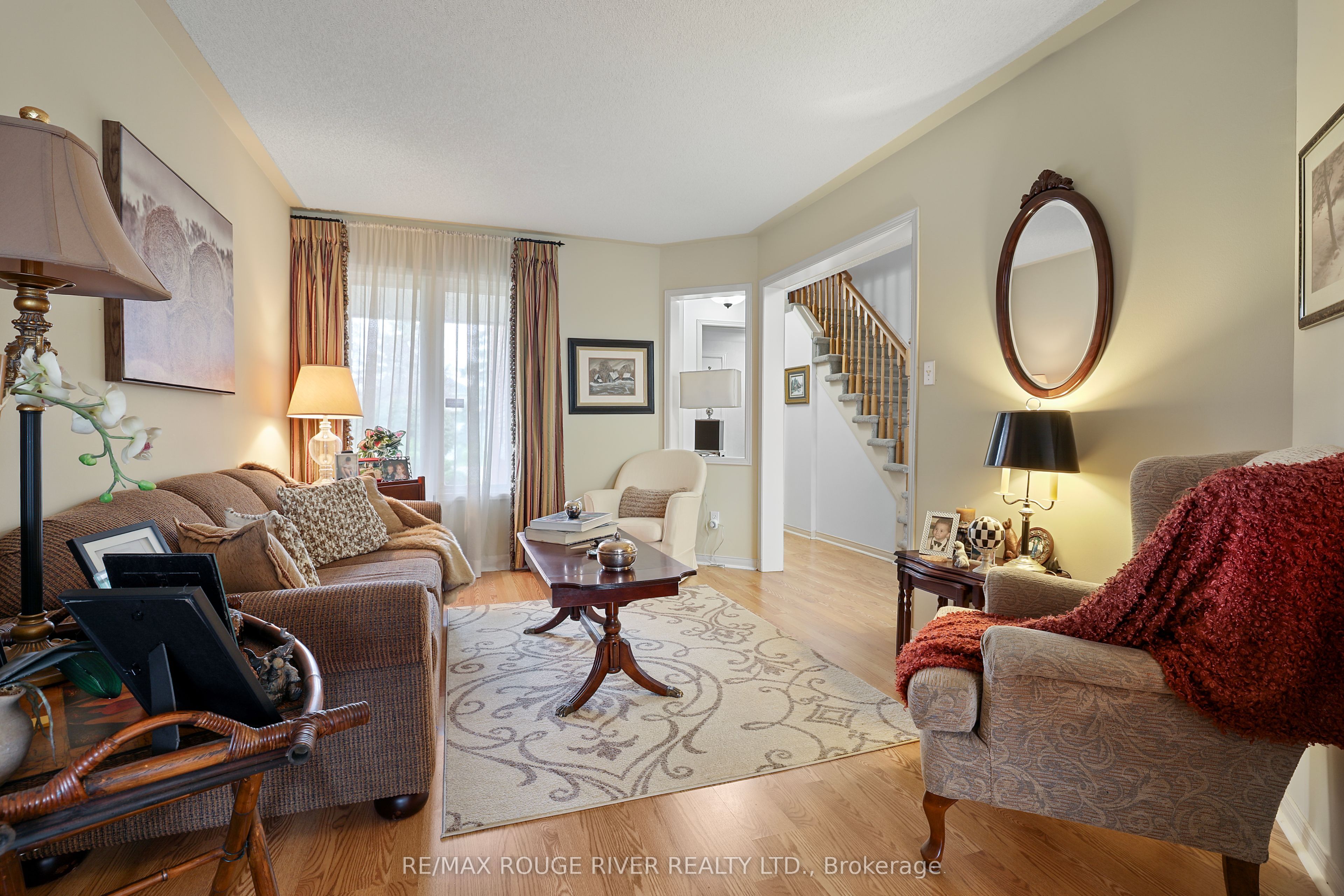 1543 Otonabee Drive