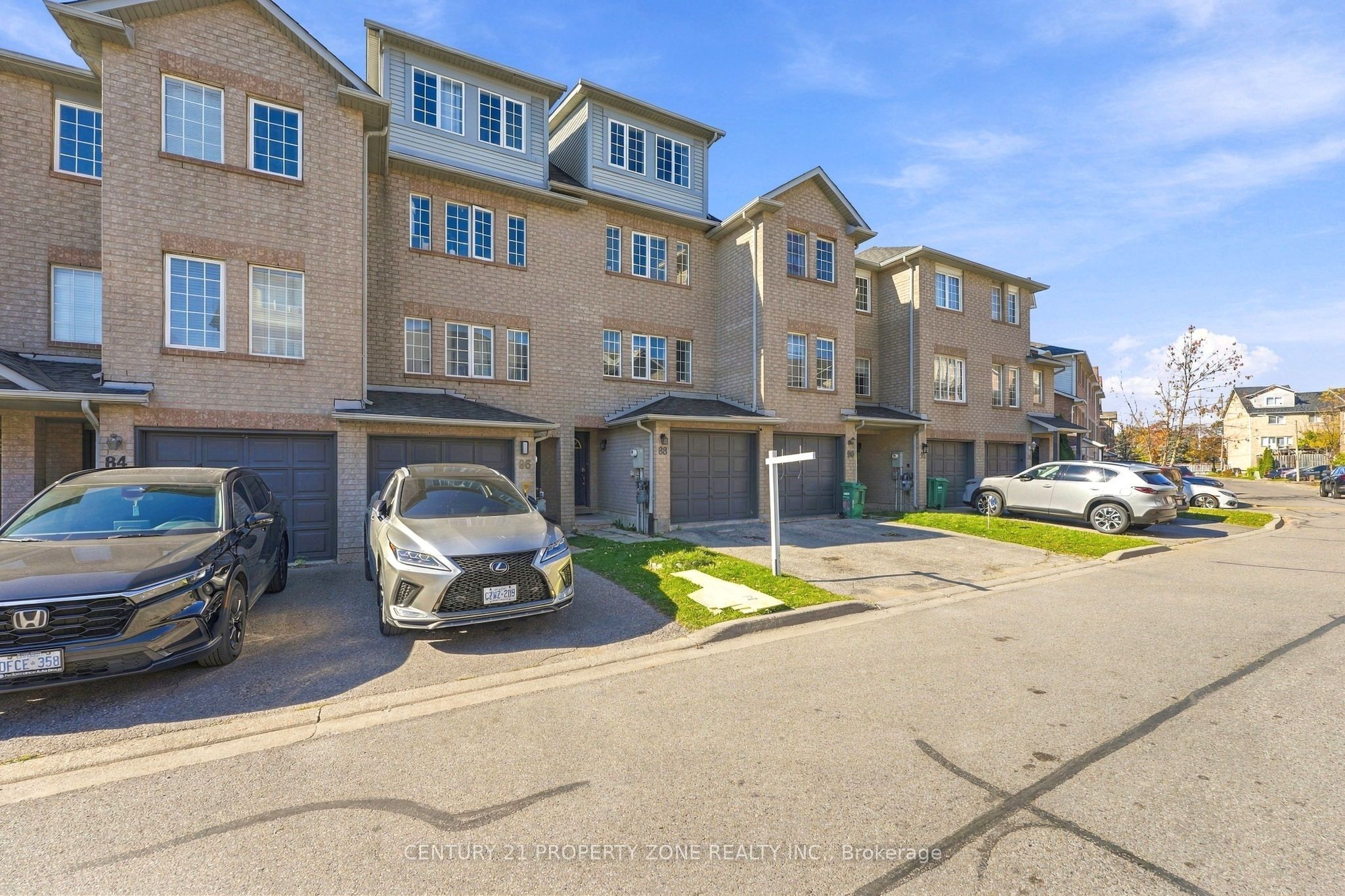 88 Spadina Road