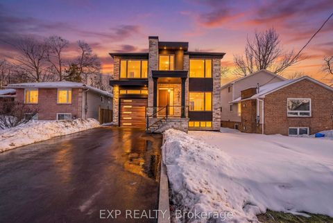 241 Parkway Avenue Georgina ON L4P 2W1