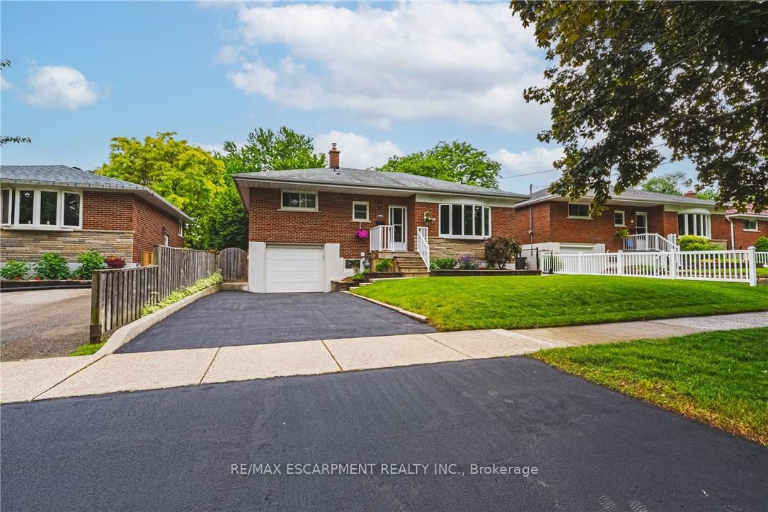 1208 HOMEWOOD Drive