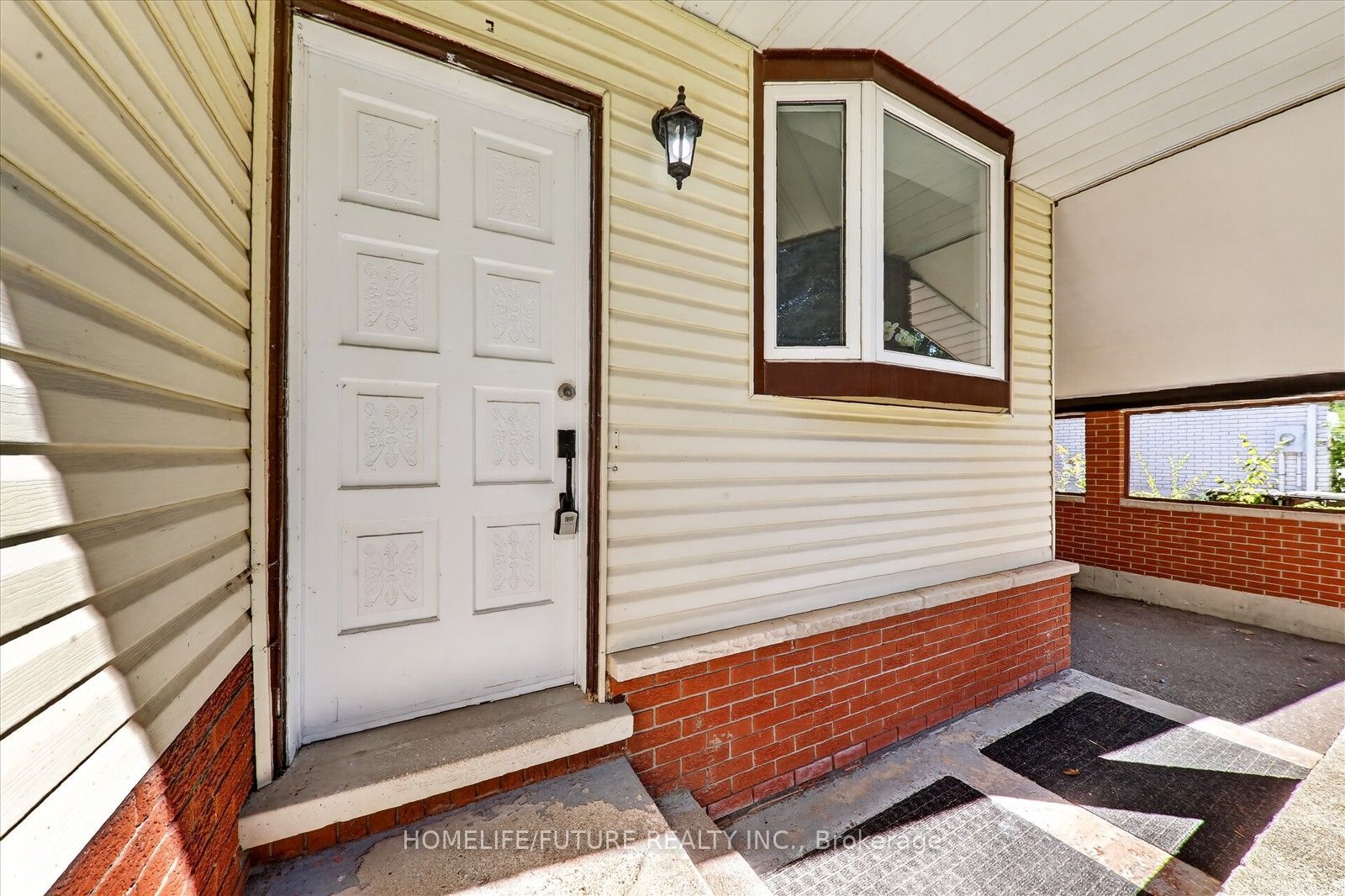 7 Cardill Crescent