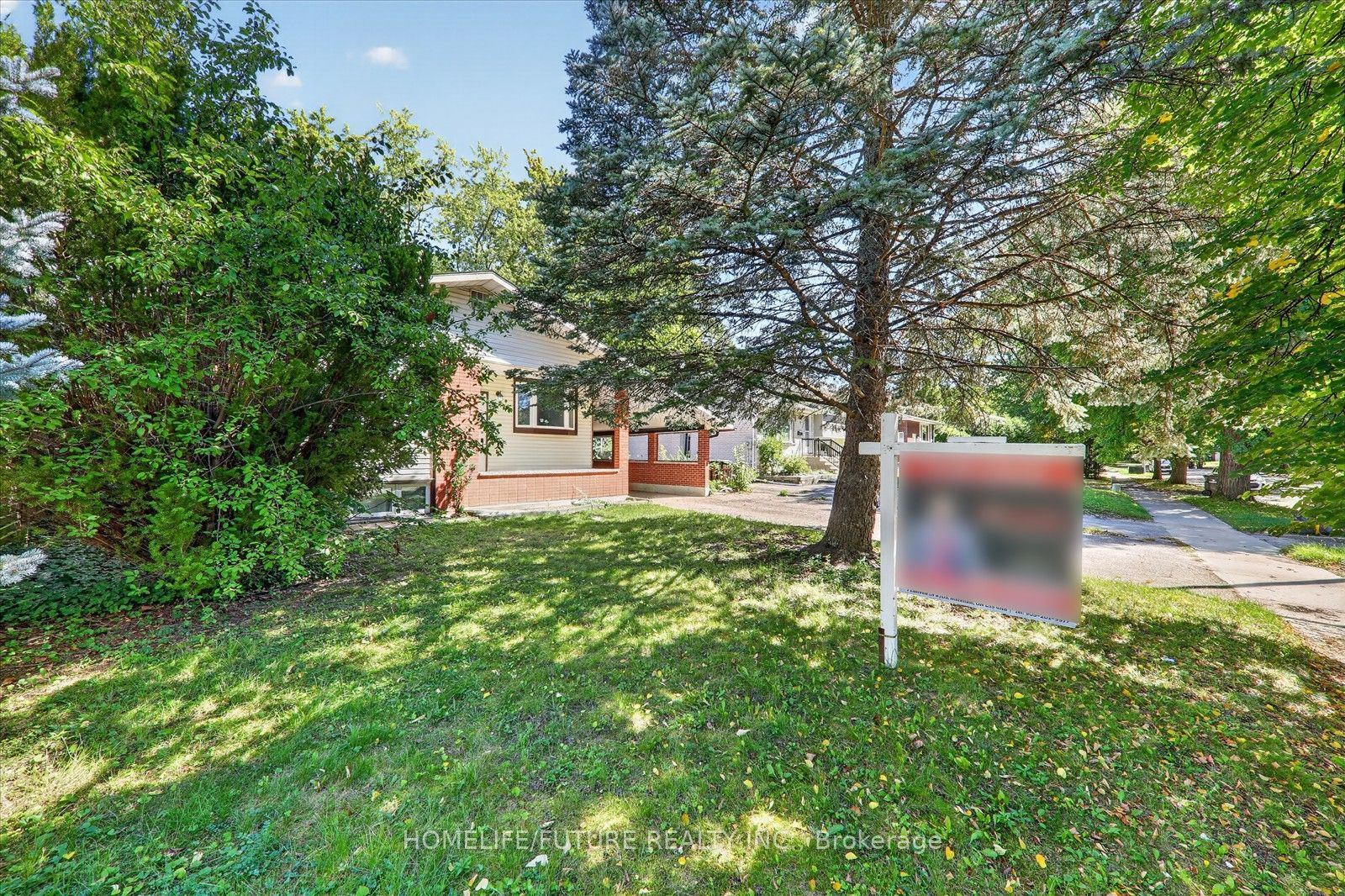 7 Cardill Crescent