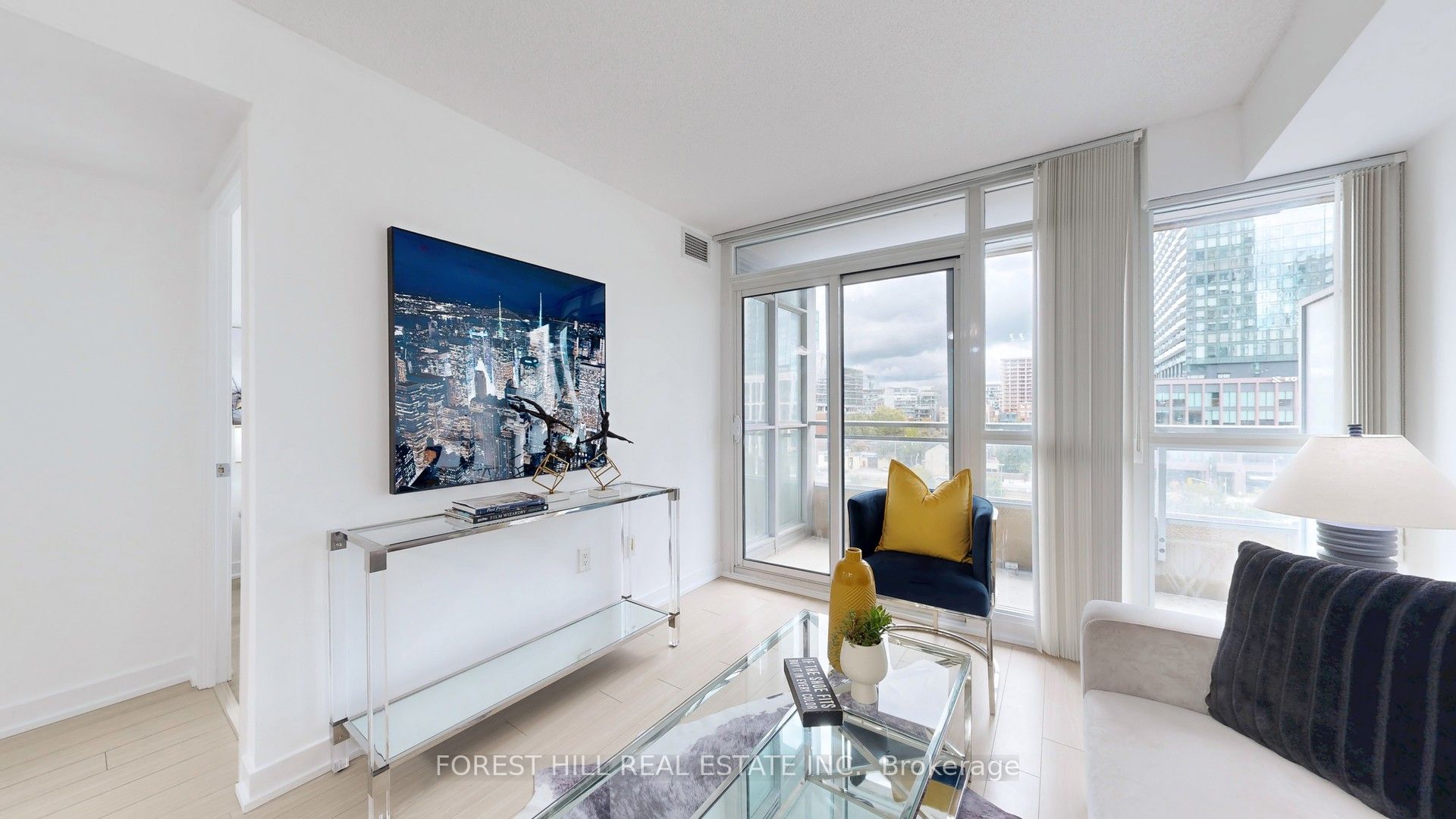 10 Capreol Court 743