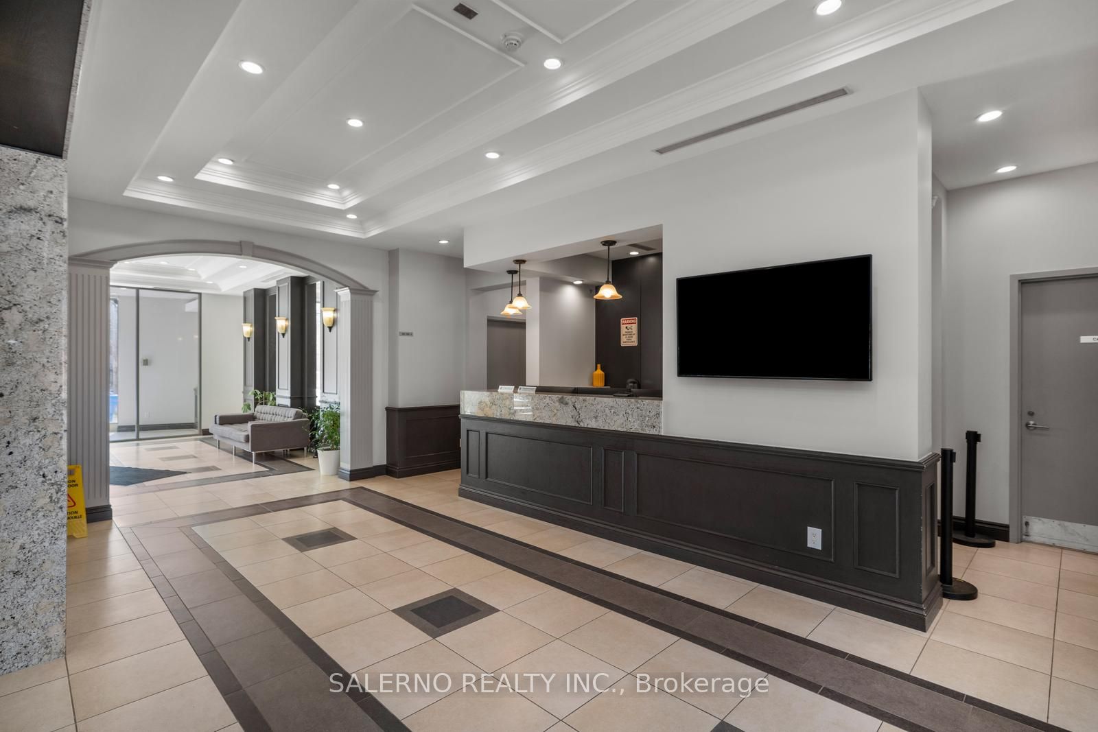 281 Woodbridge Avenue 237