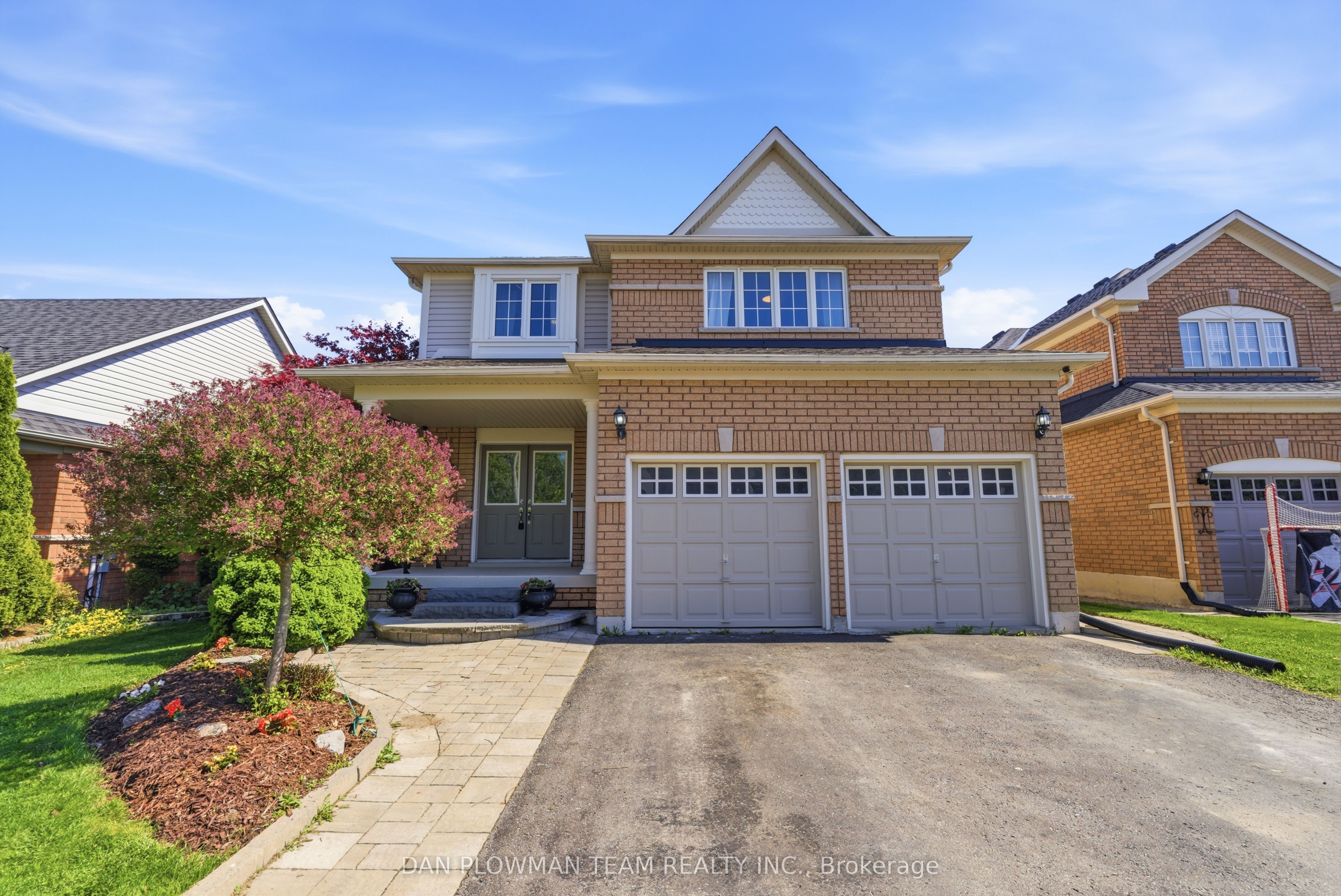 27 Hockley Avenue