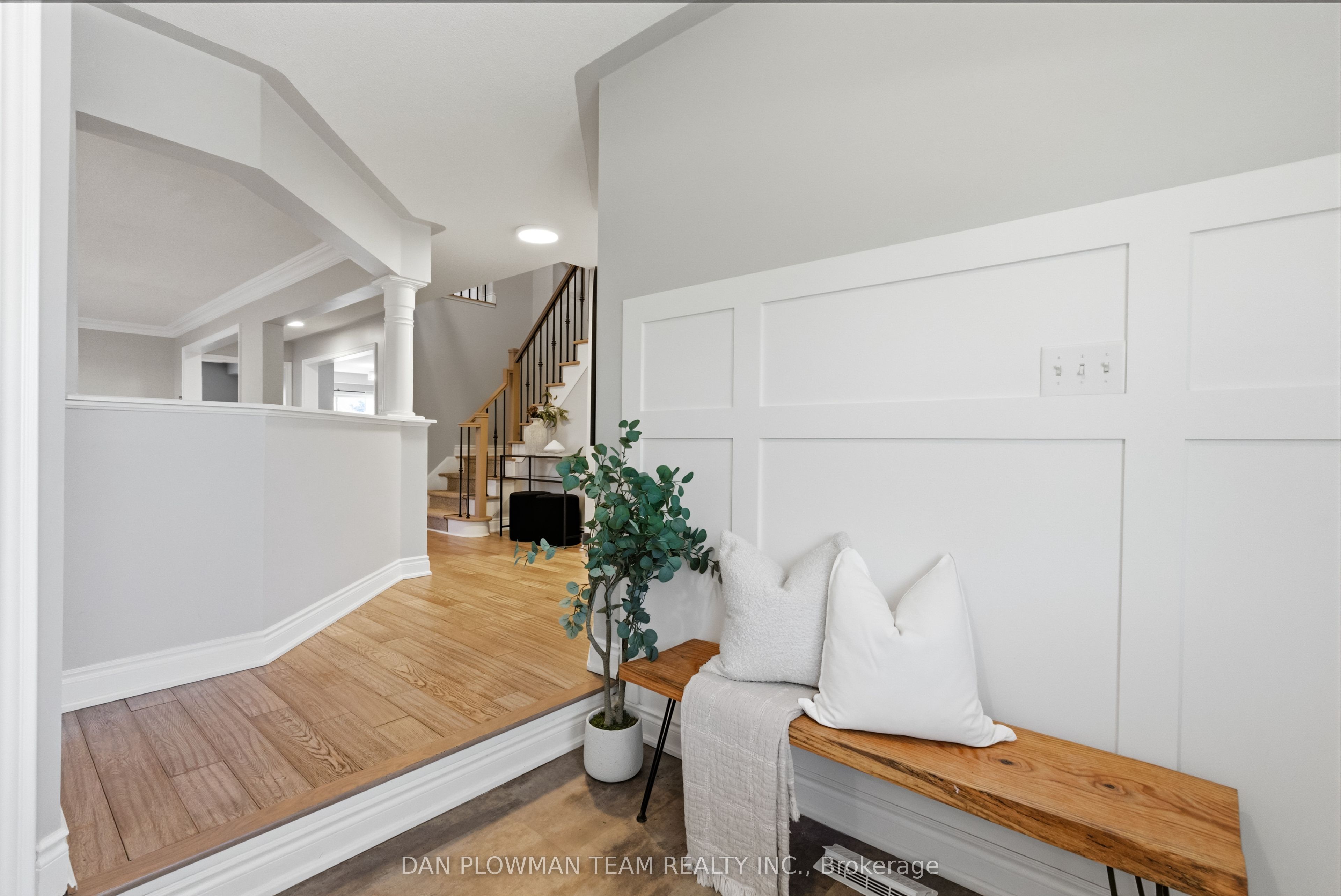 27 Hockley Avenue