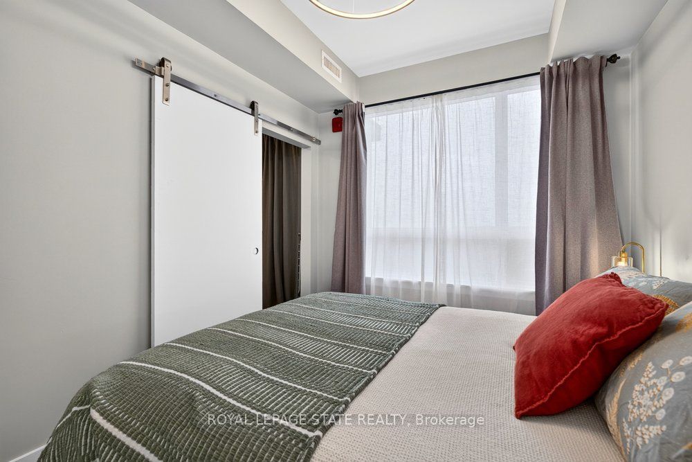 10 Esplanade Lane 511