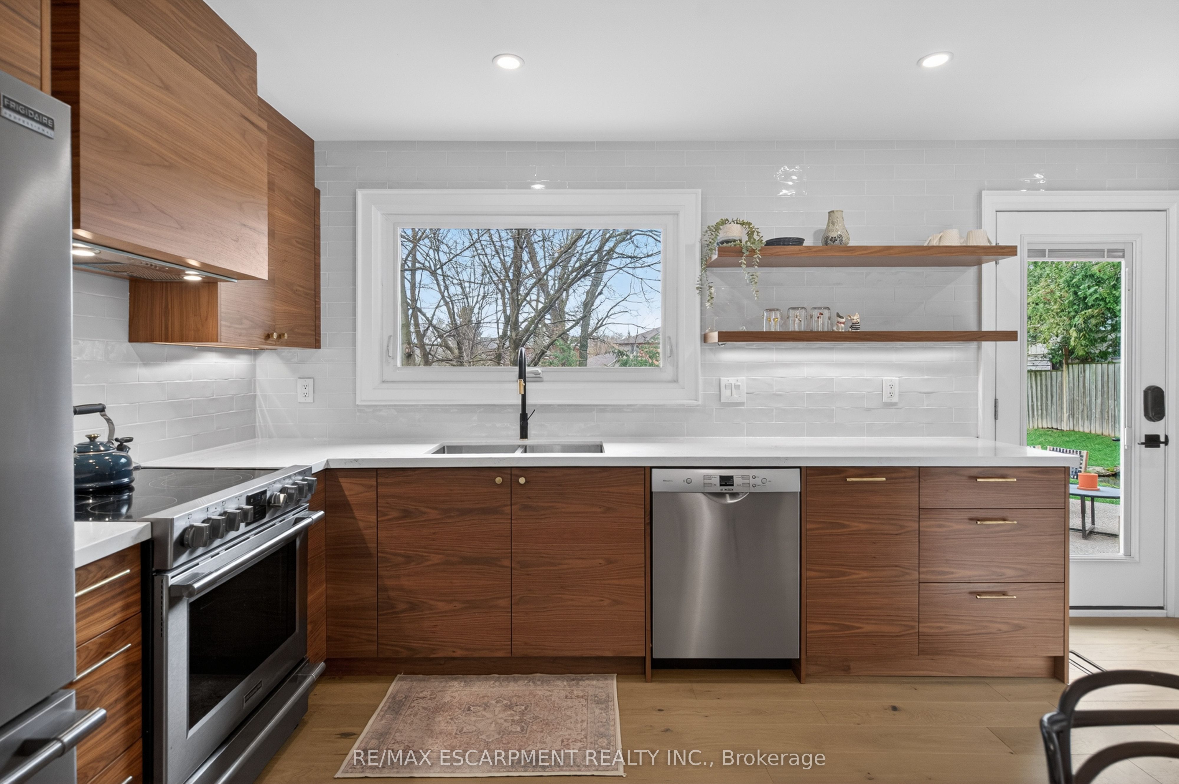 1878 Heather Hills Drive