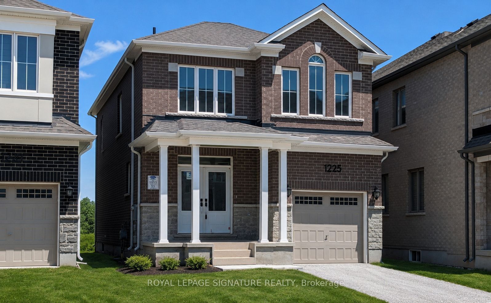 1225 Manitou Way