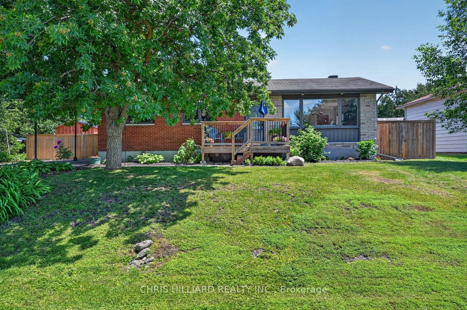 5277 Hillcrest Drive