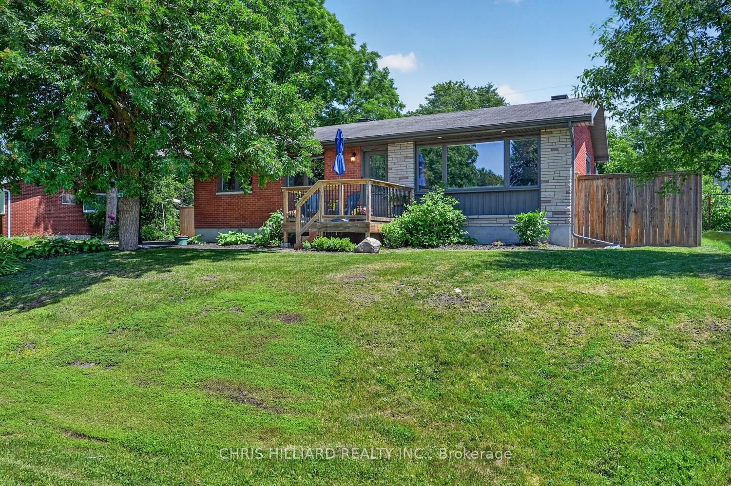 5277 Hillcrest Drive