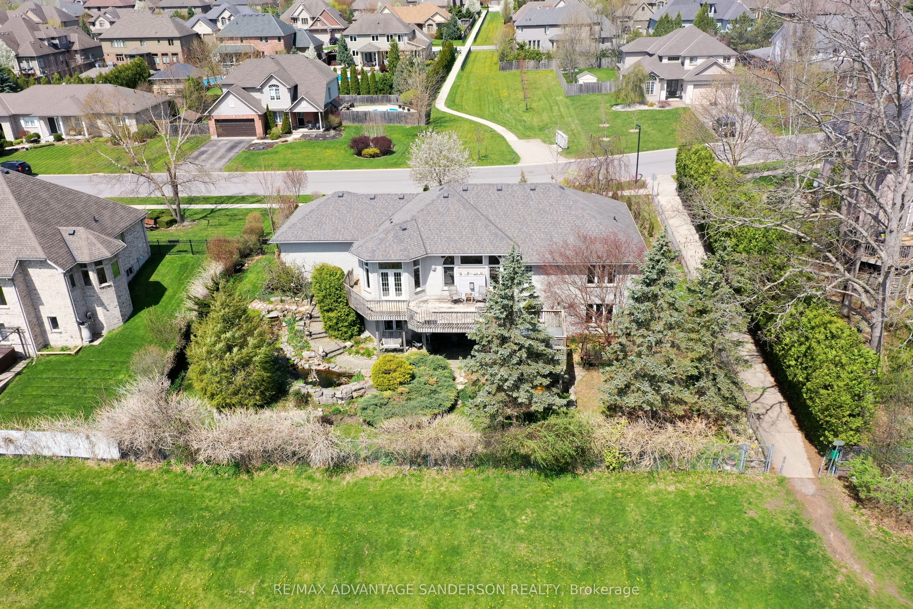 23 Birchcrest Drive