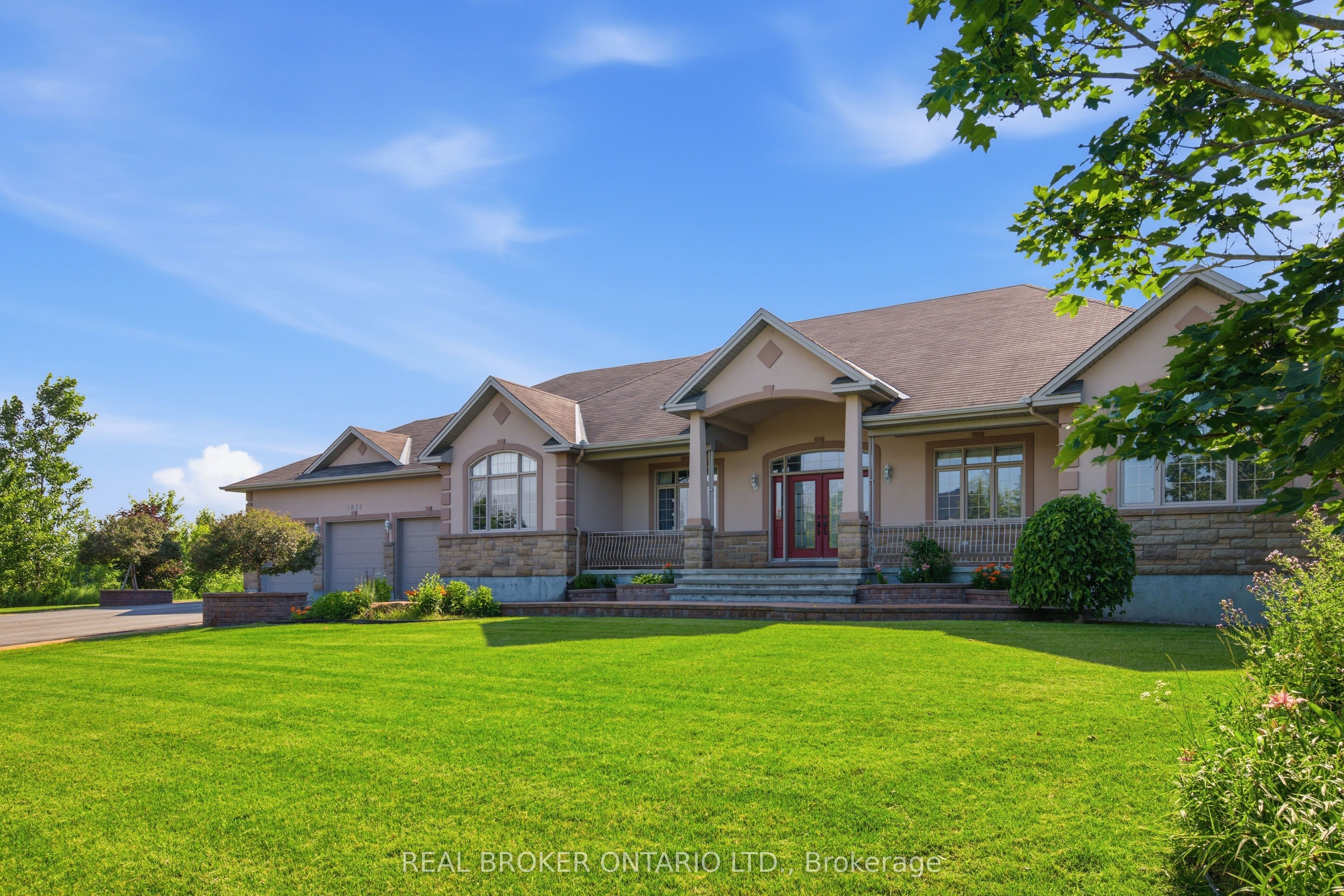 1032 Black Canary Drive