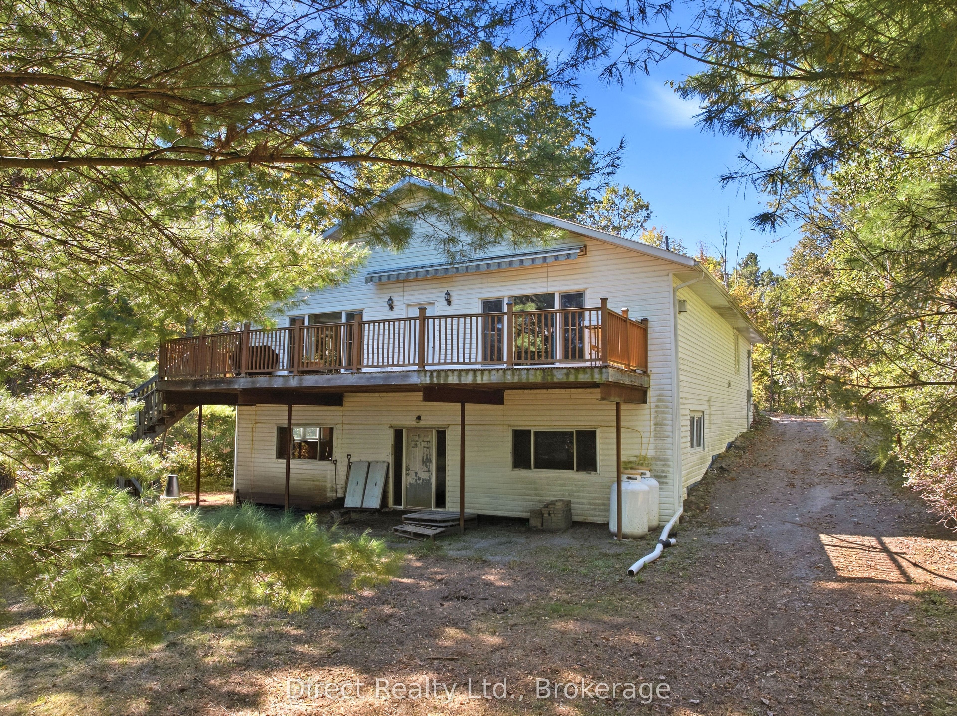 148 Skootamatta Lane