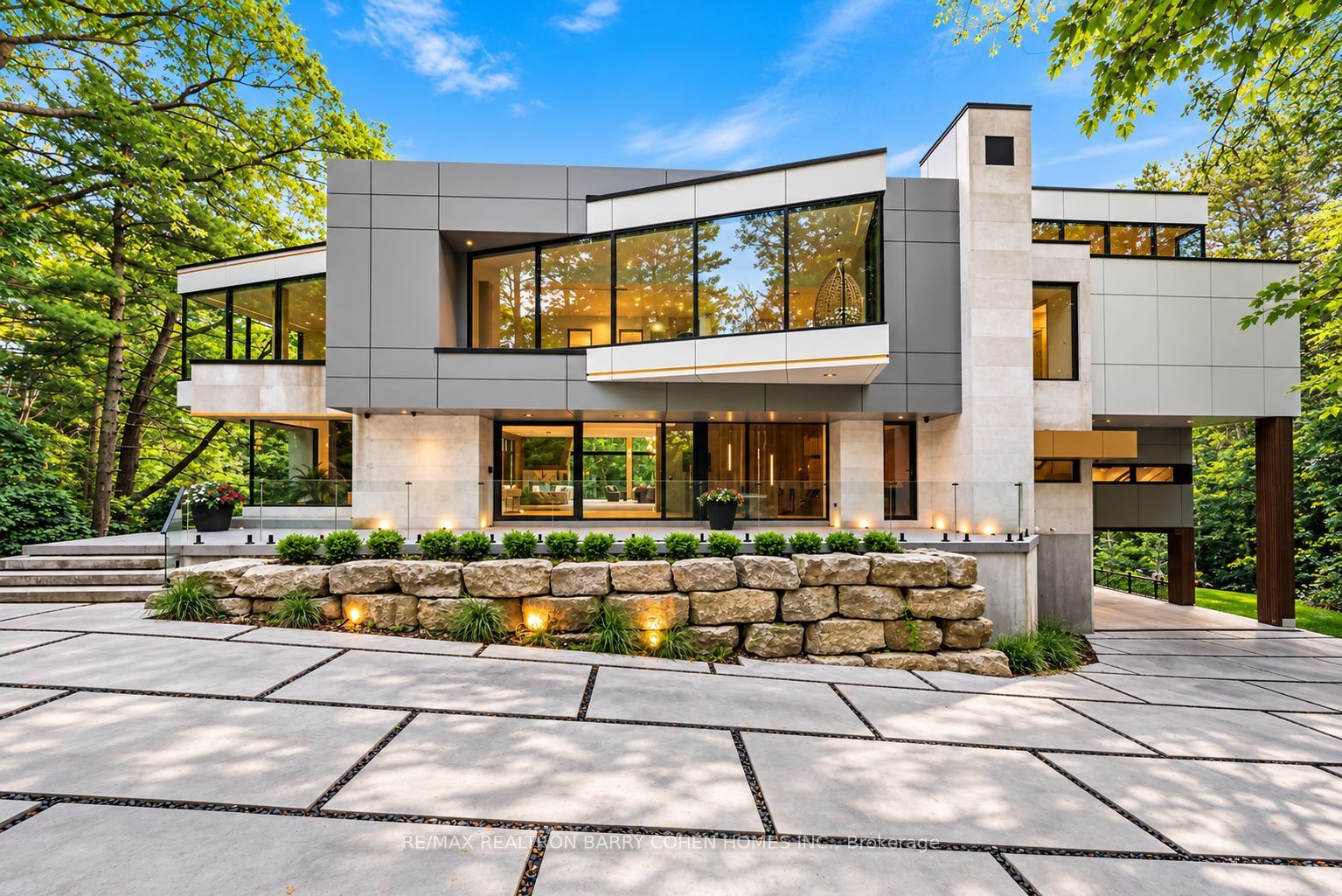 60 Forest Ridge Road