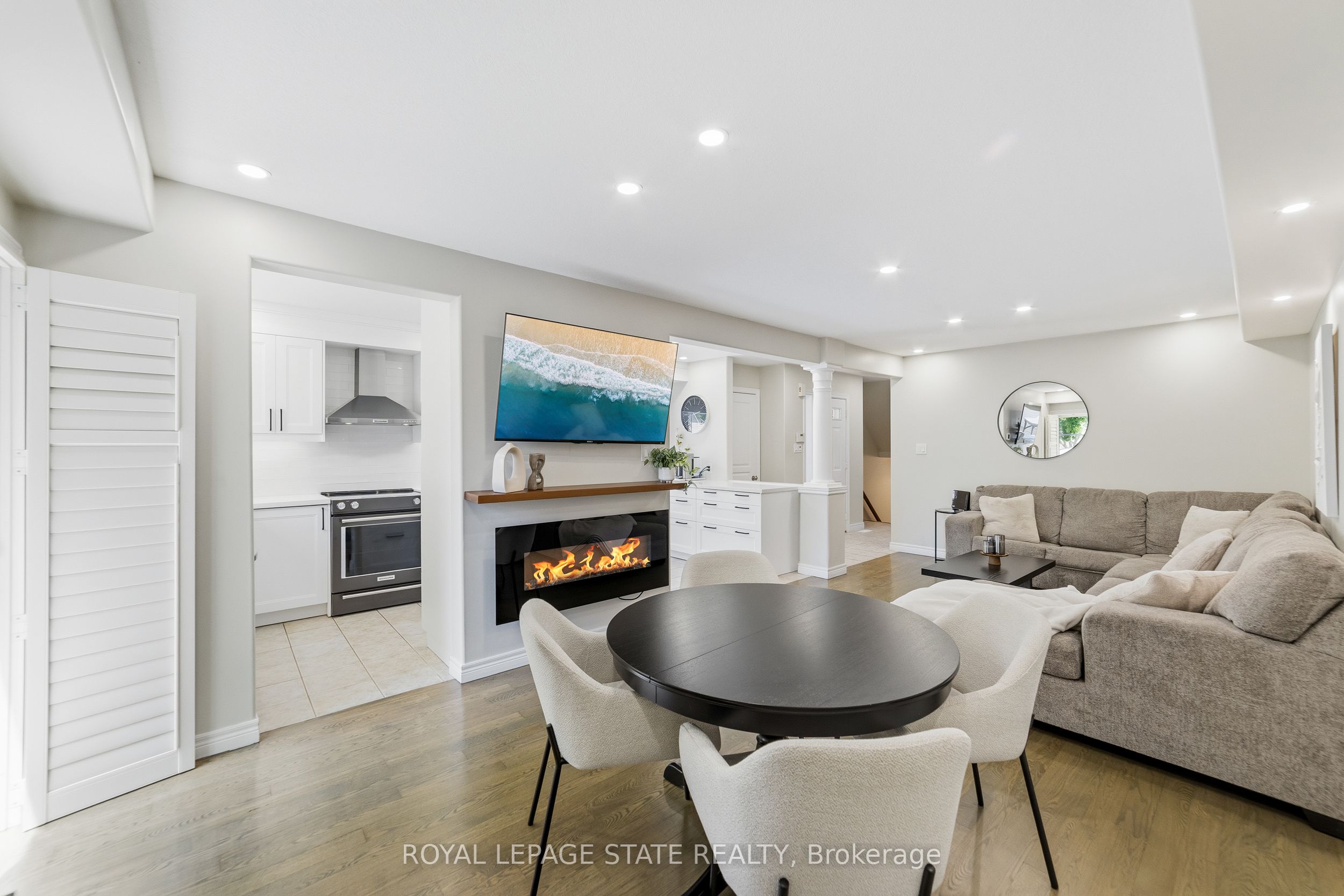 242 Upper Mount Albion Road 13