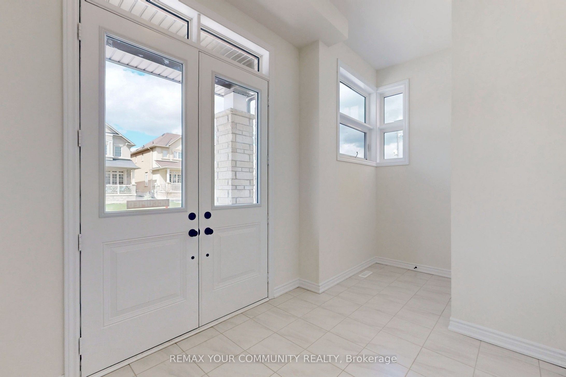 105 Halldorson Avenue