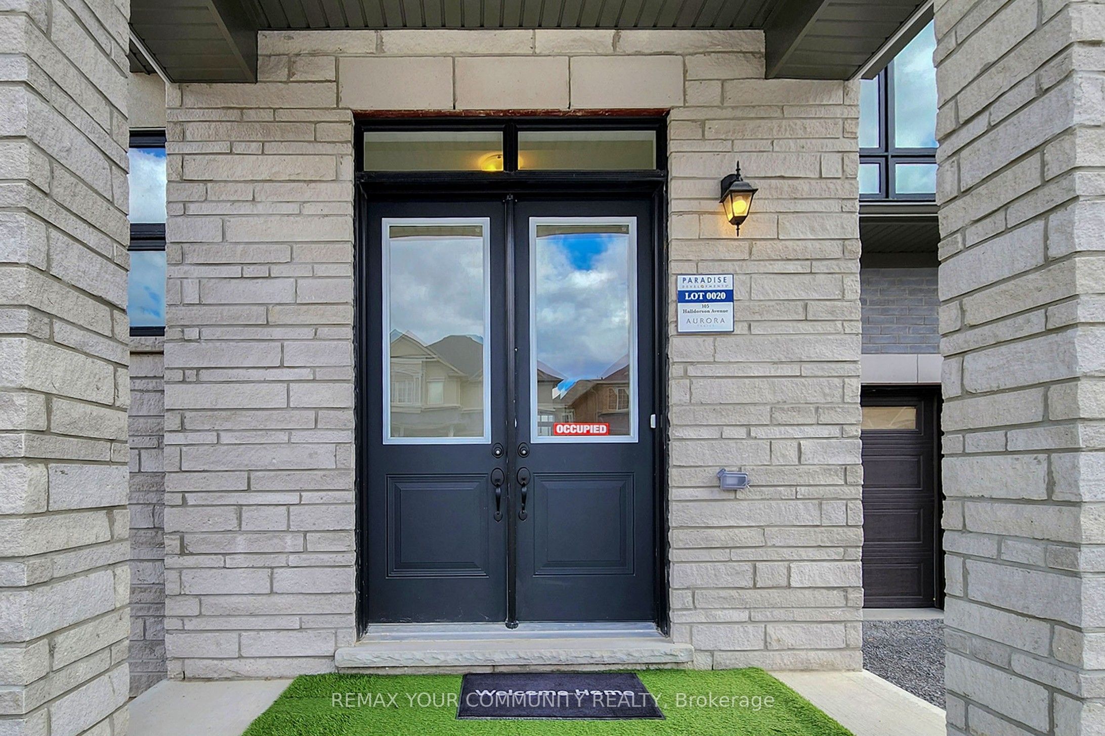 105 Halldorson Avenue