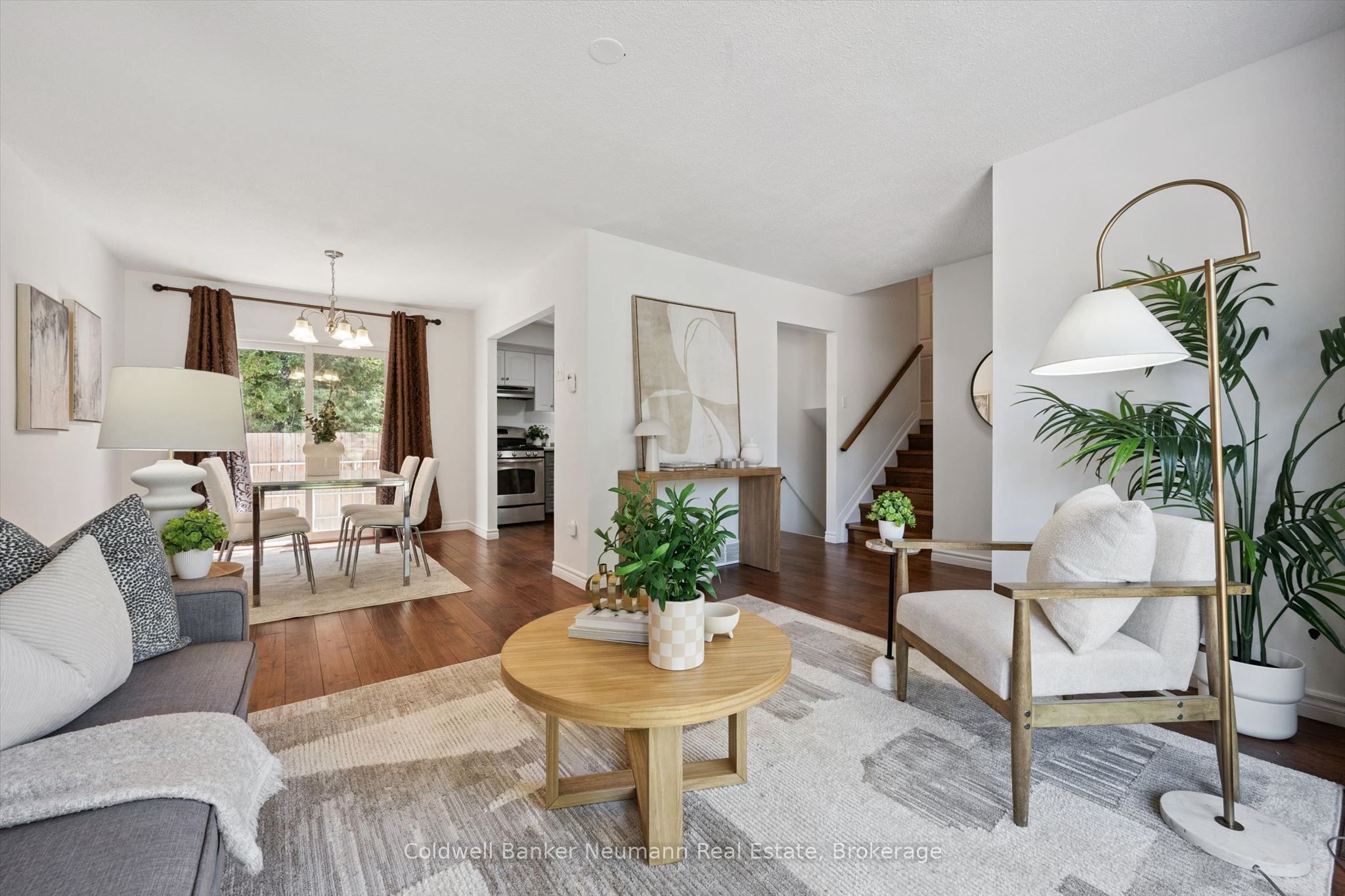 3 Meadow Crescent
