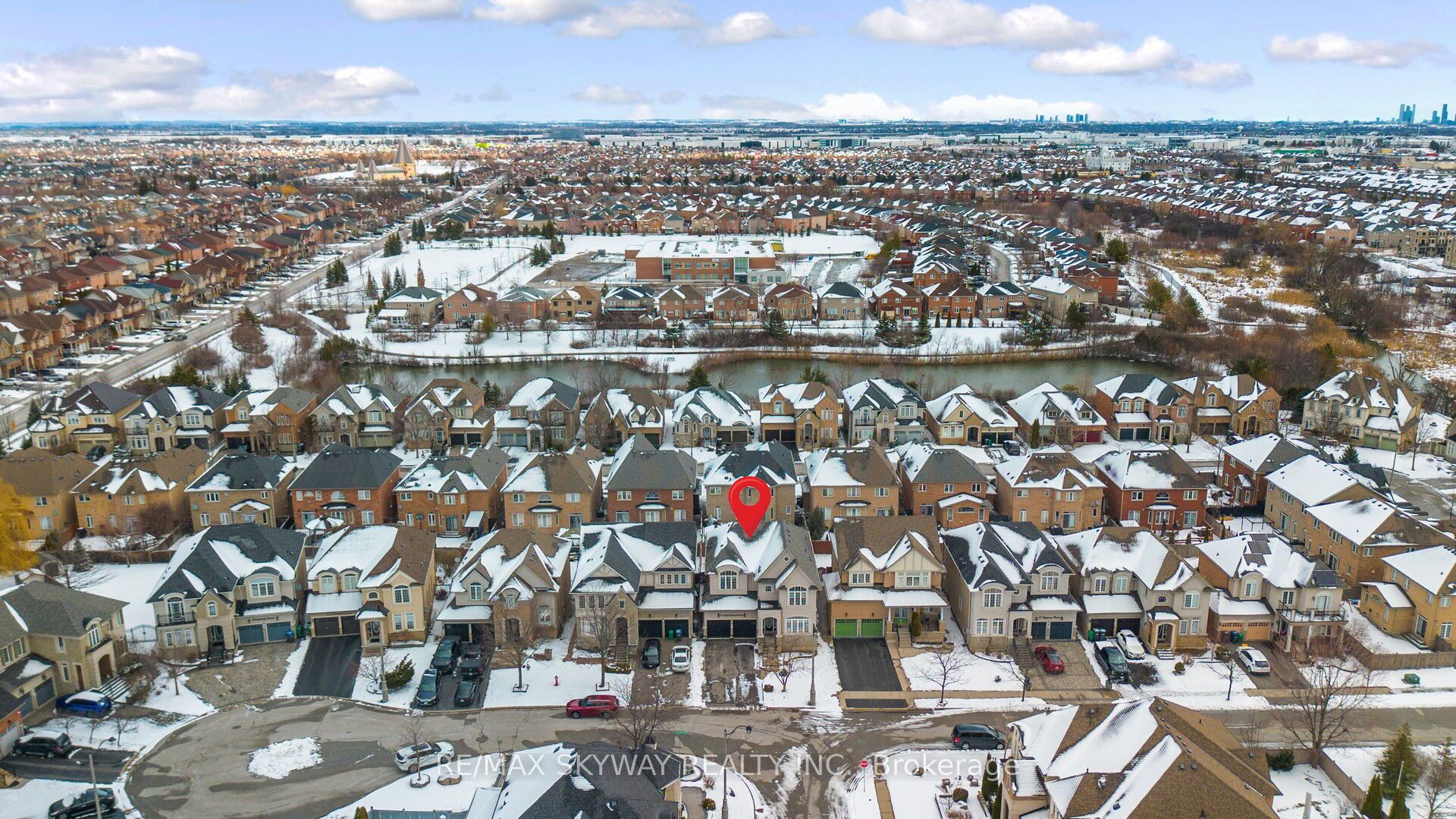 44 Eaglesprings Crescent