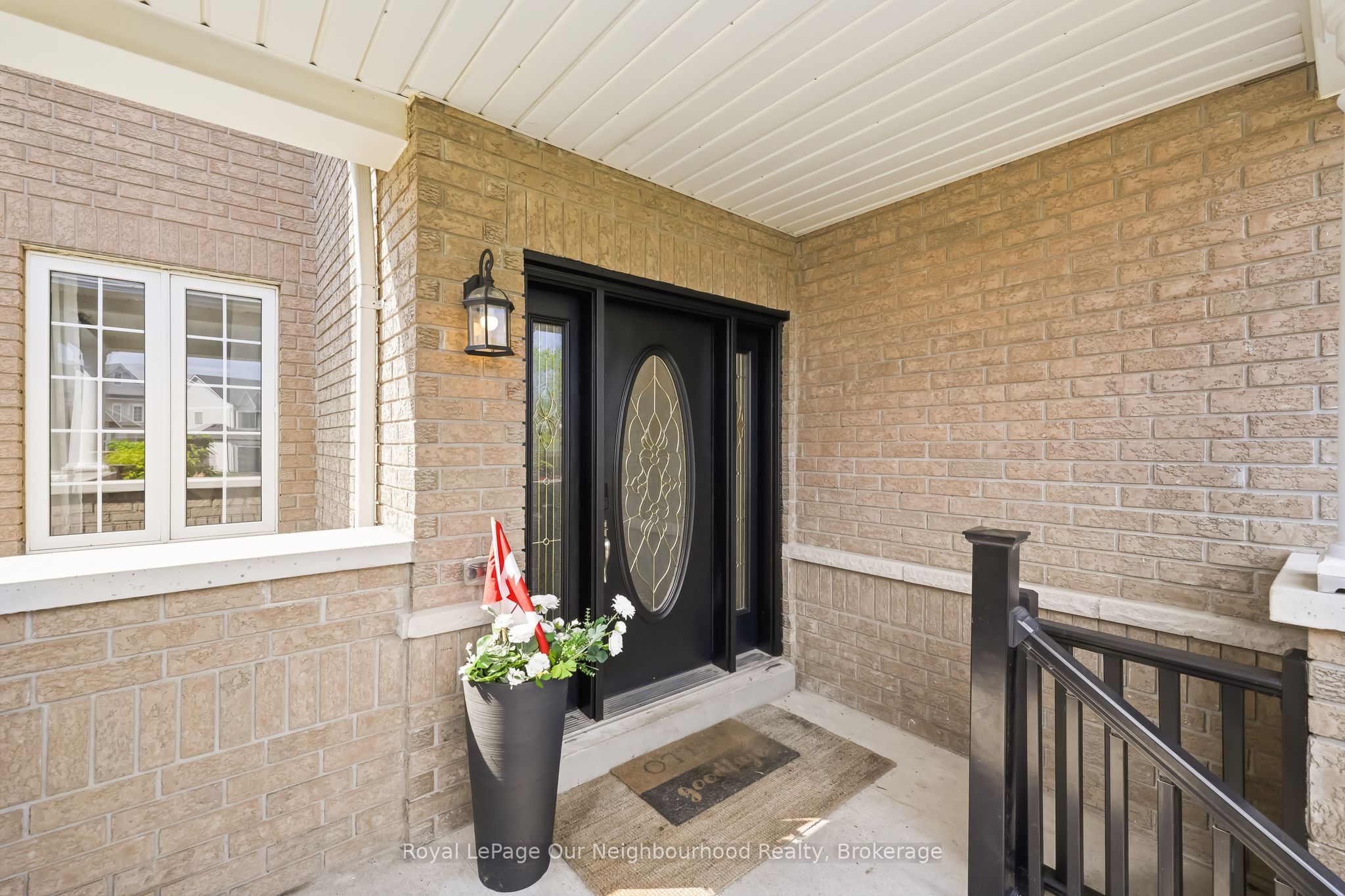 1296 Ravencliffe Court