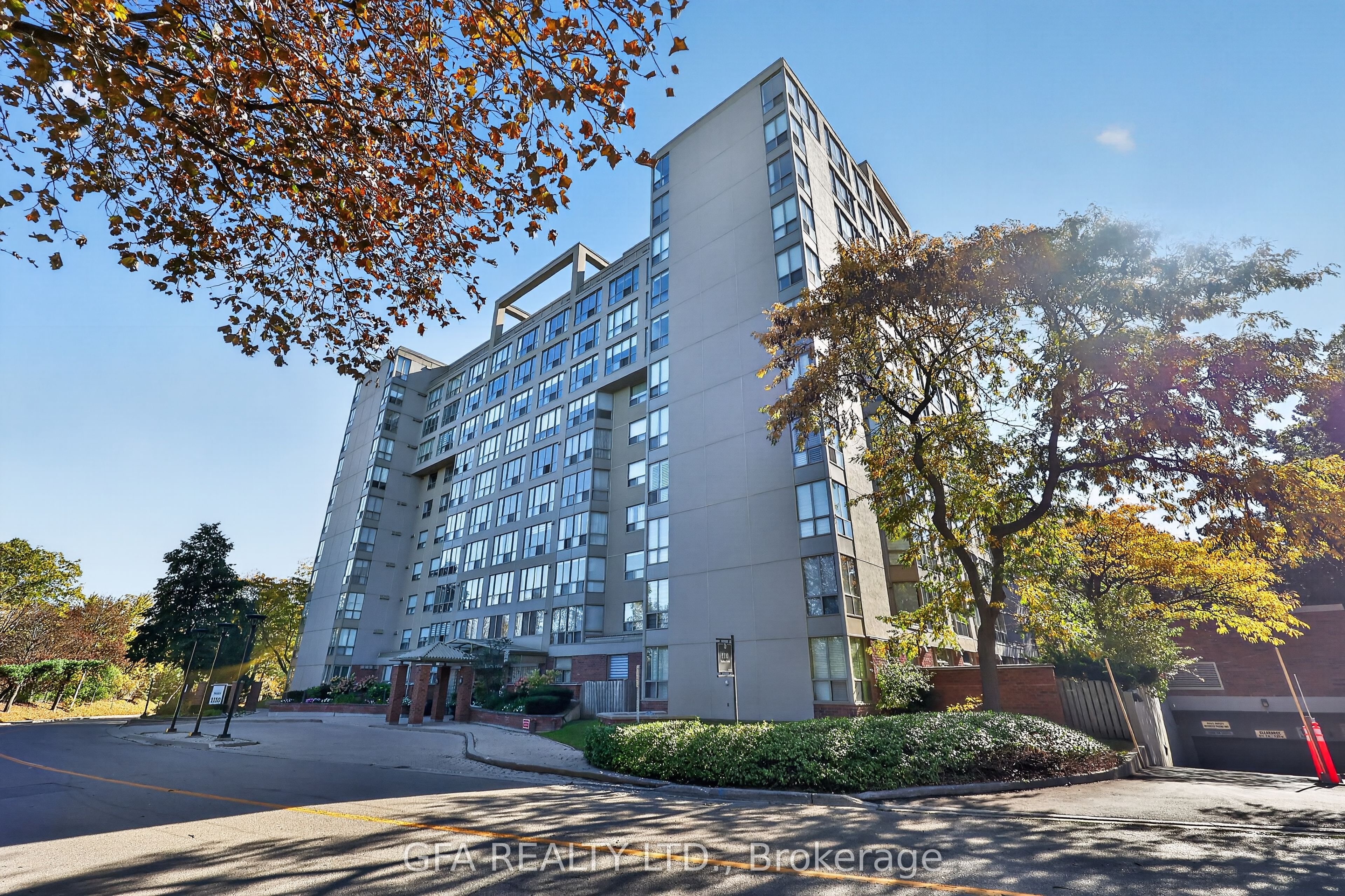 1110 Walden Circle 612