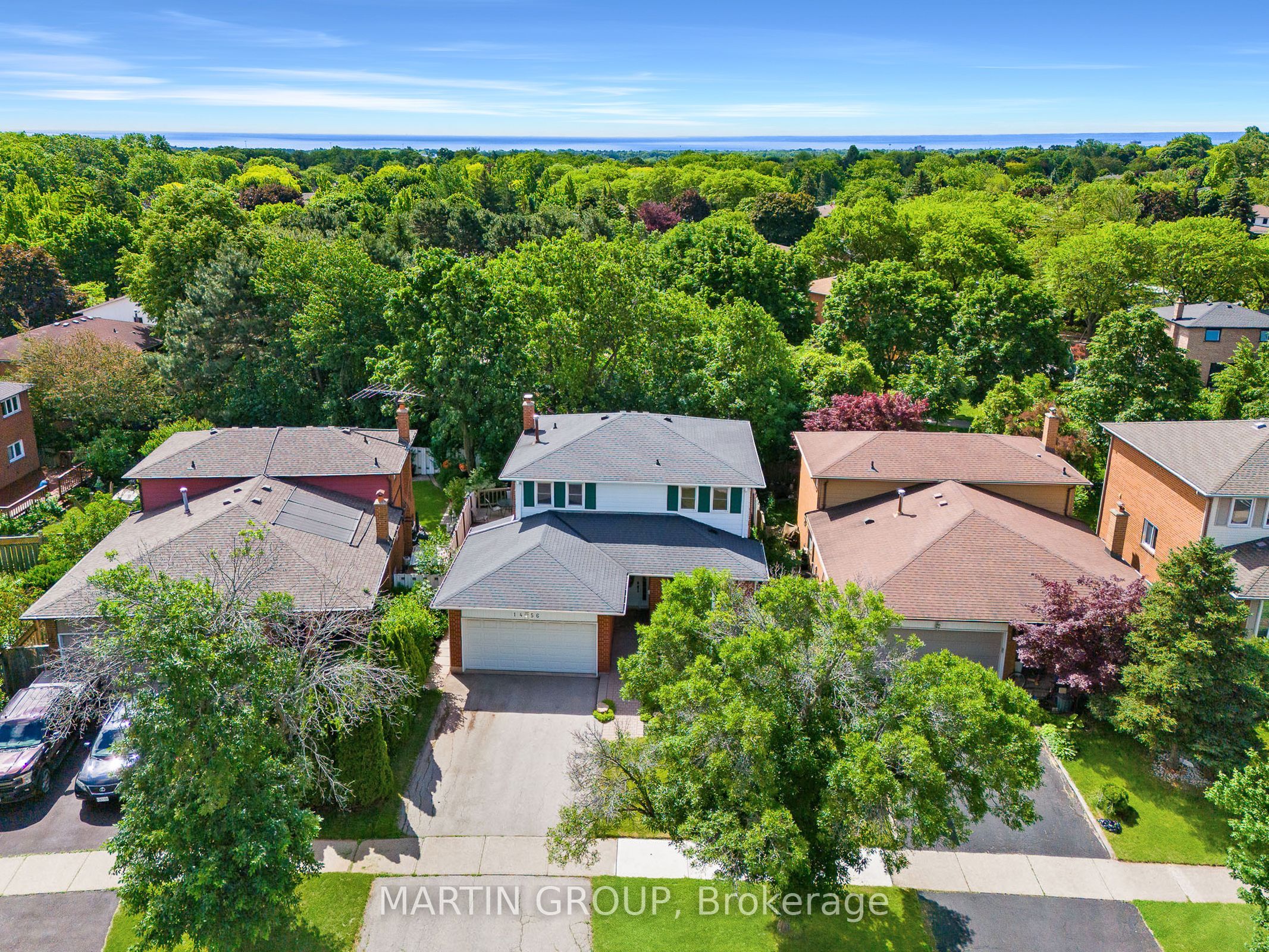 1456 Harmsworth Square
