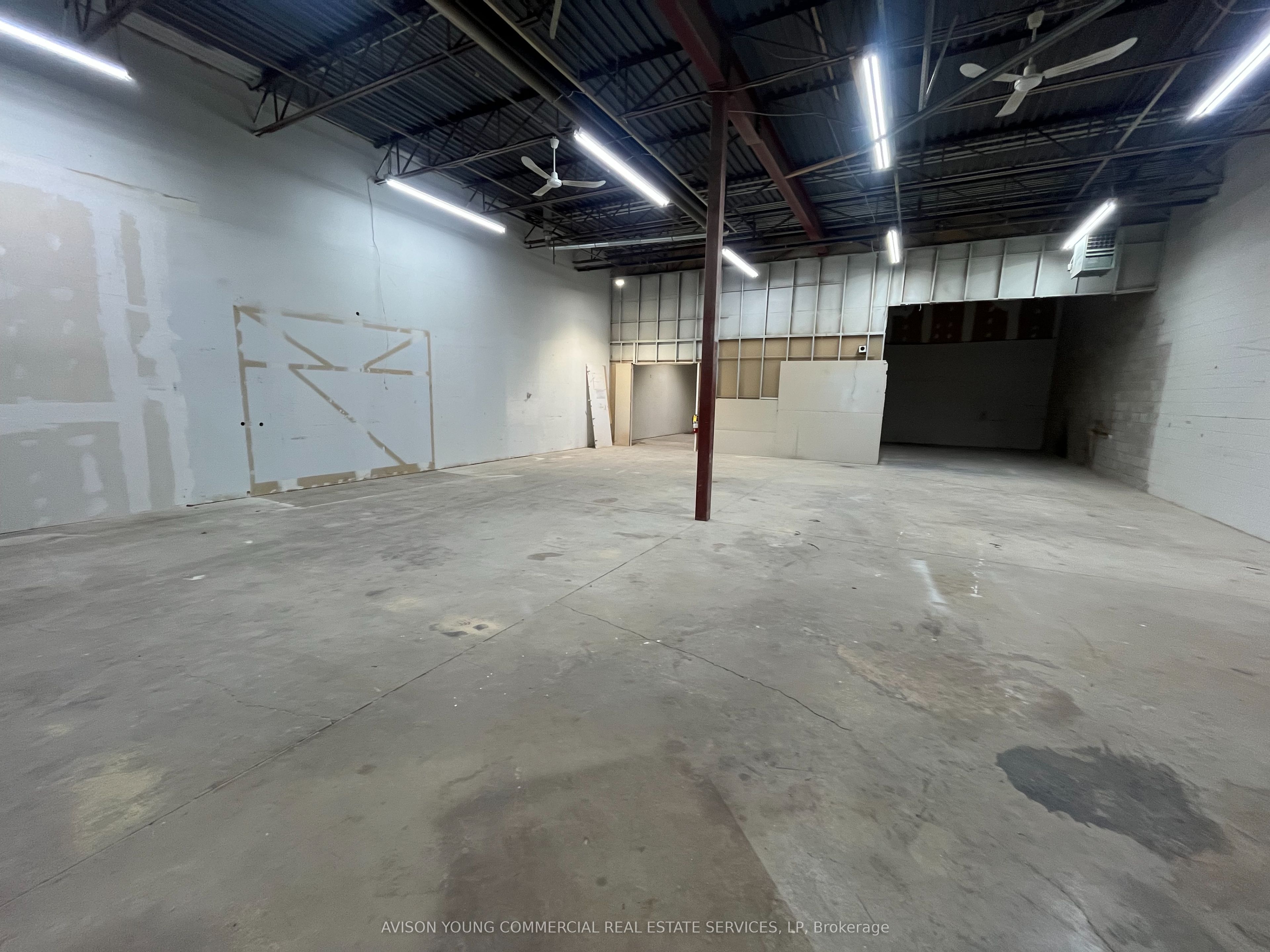 253 Summerlea Road 9-10