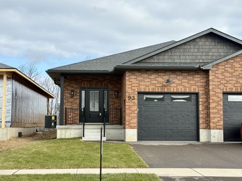 93 Kenton Street West Perth ON N0K 1N0