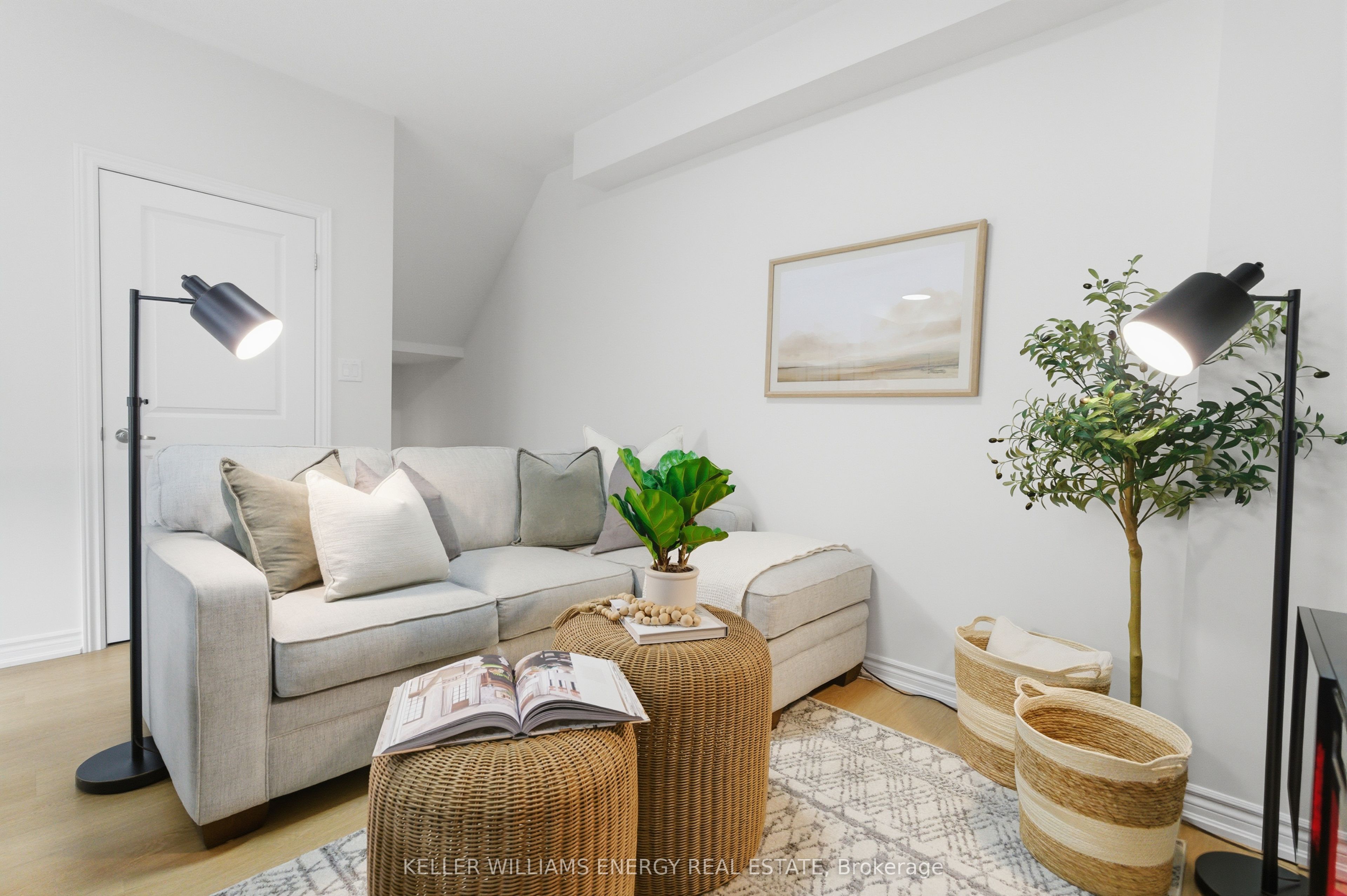 475 Beresford Path 7