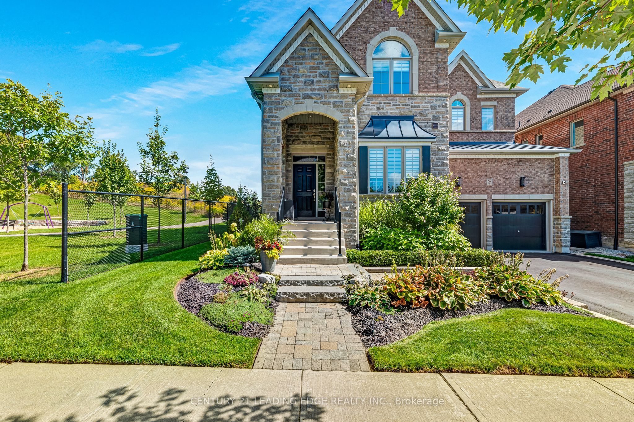 56 Walter Tunny Crescent
