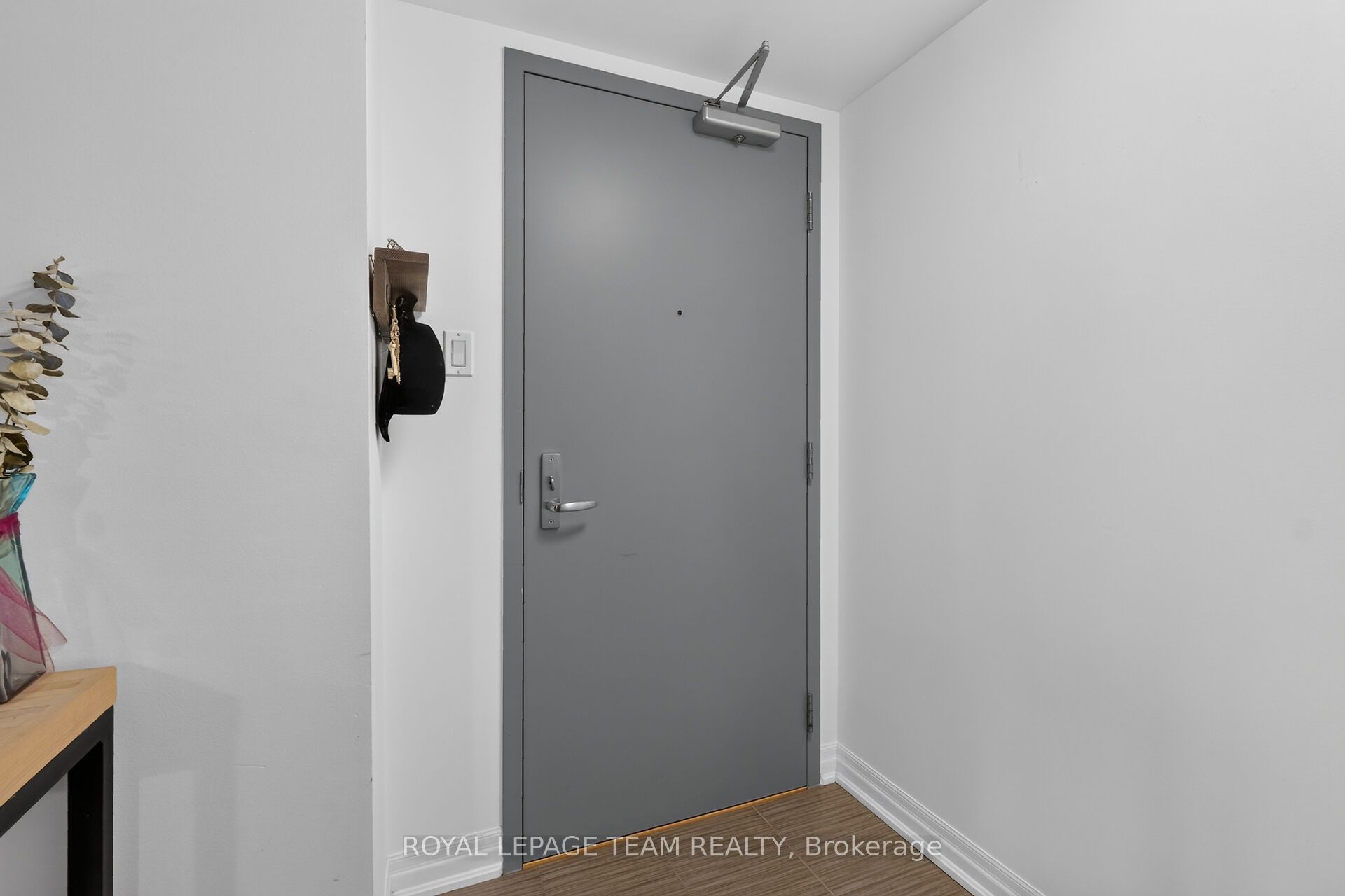 90 Landry Street 706