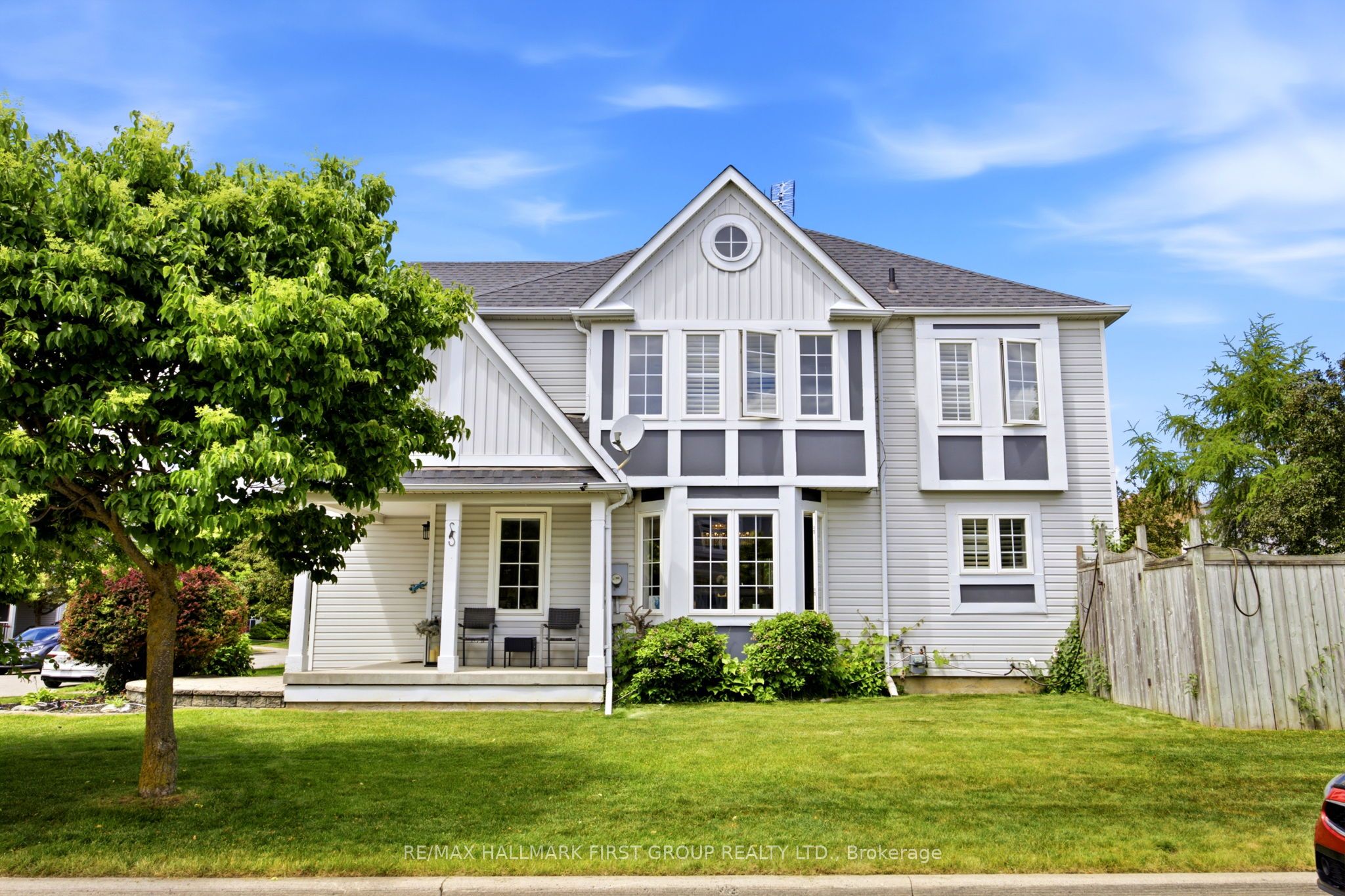 1396 Lyncroft Crescent