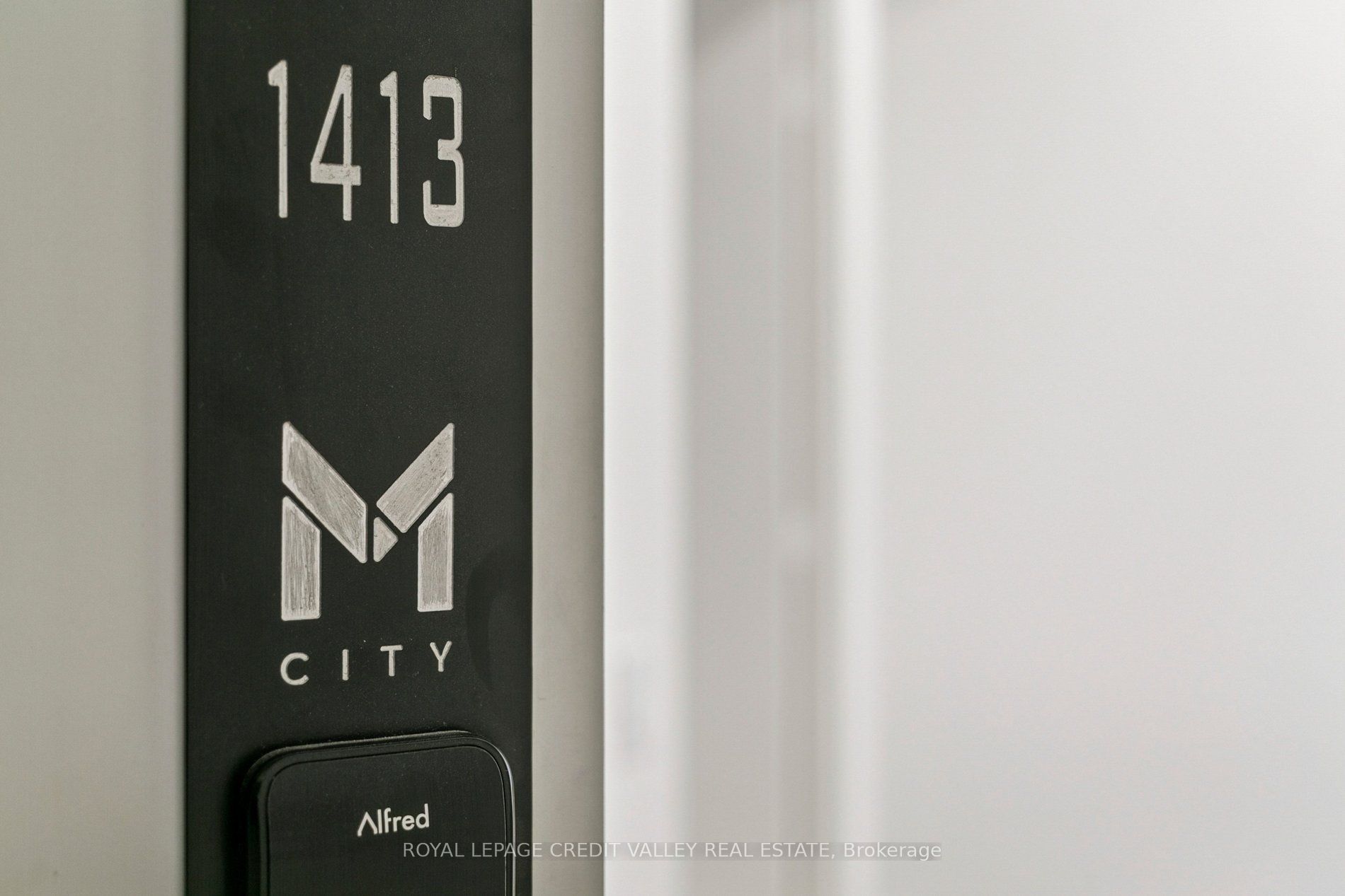 3900 Confederation Parkway 1413