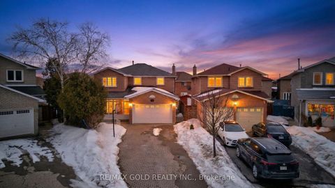 16 Rodwell Court Brampton ON L6Y 4G7