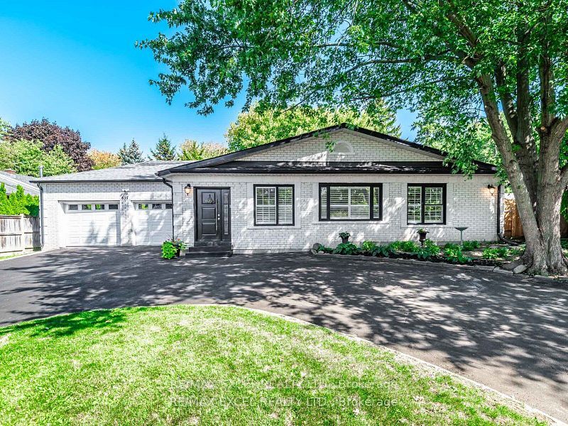 657 Old Harwood Avenue