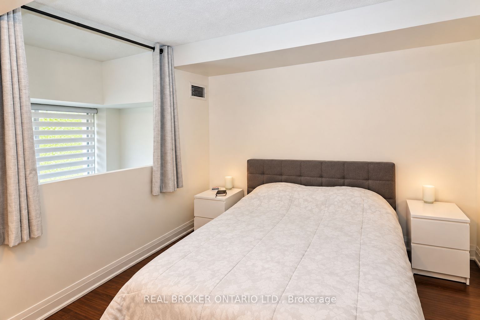 12 Woodstream Boulevard 111