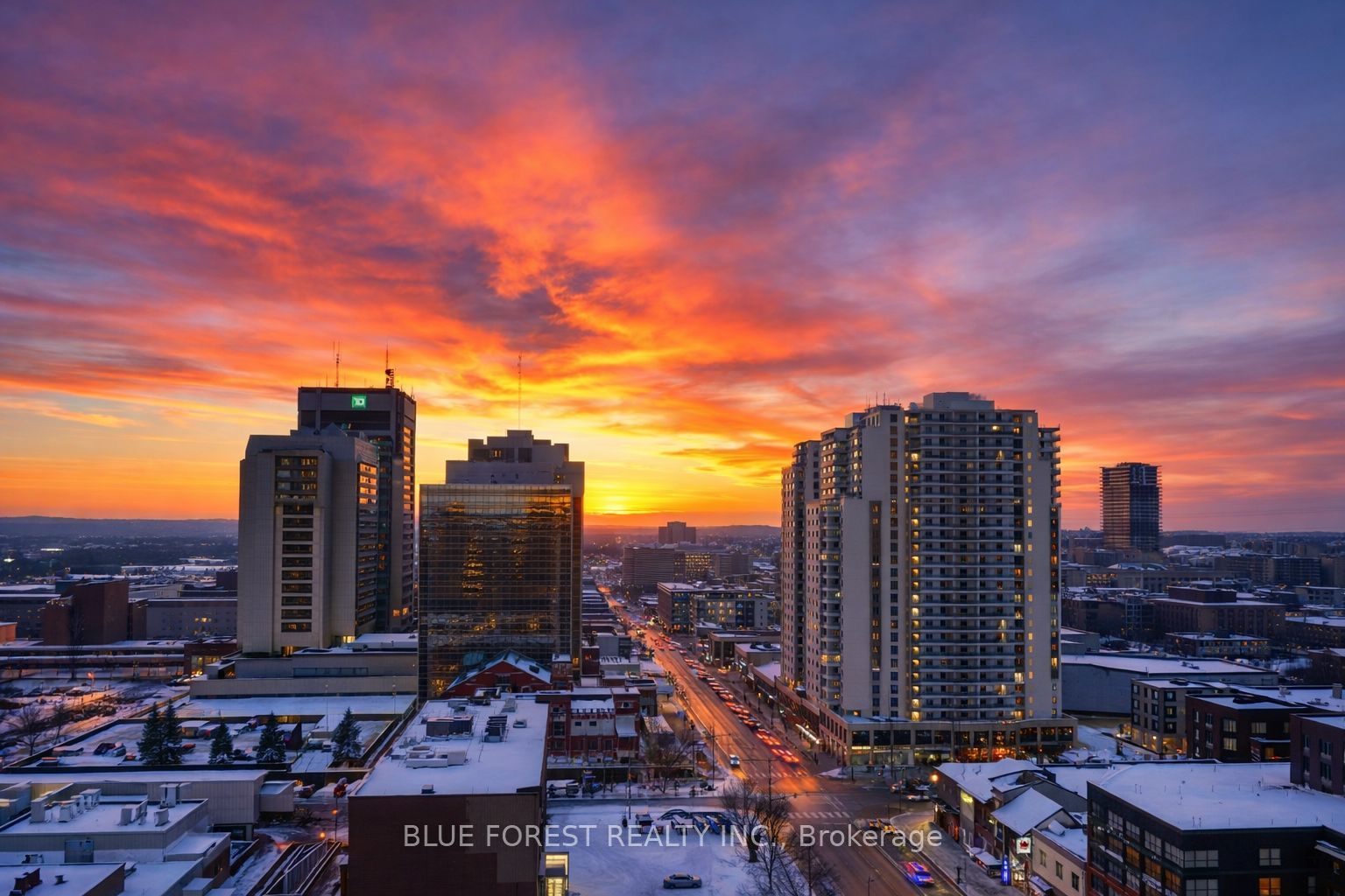 389 Dundas Street W 1705
