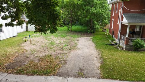 352 Queen Street E St. Marys ON N4X 1C5