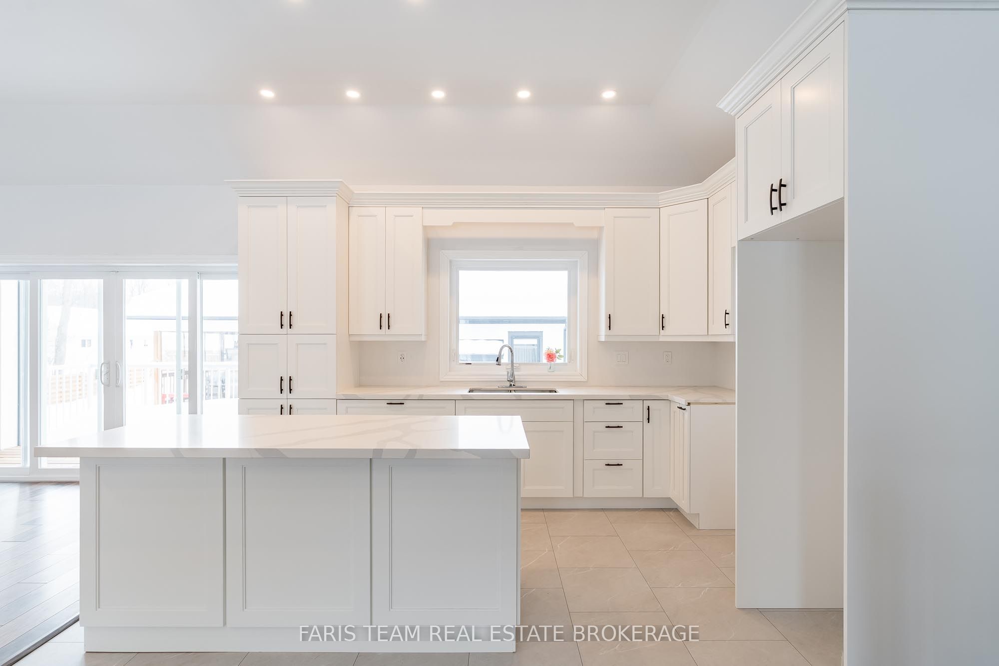 50 Breithaupt Crescent